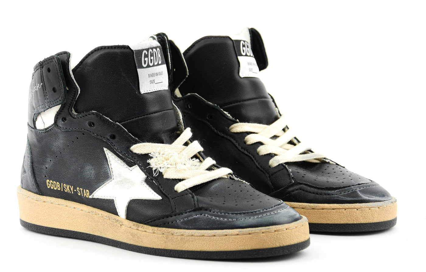 GOLDEN GOOSE SKY STAR BLACK