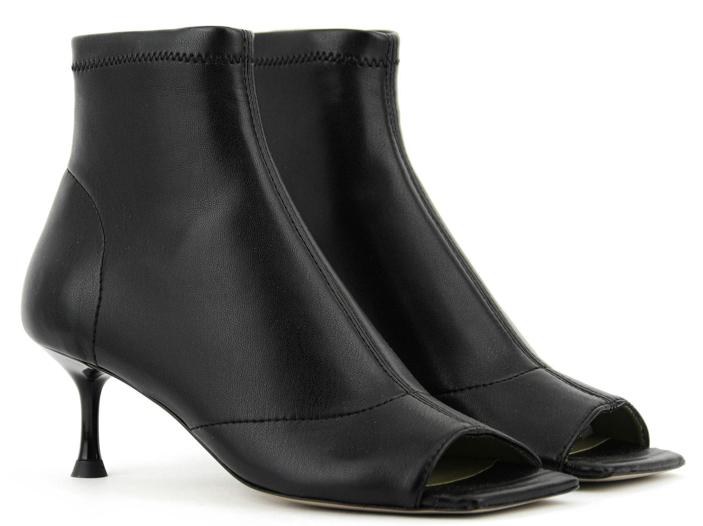 MOROBE LUZ 13 LOW BLACK
