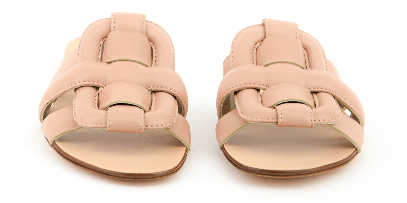 MOROBE ROBIEN 42 NUDE