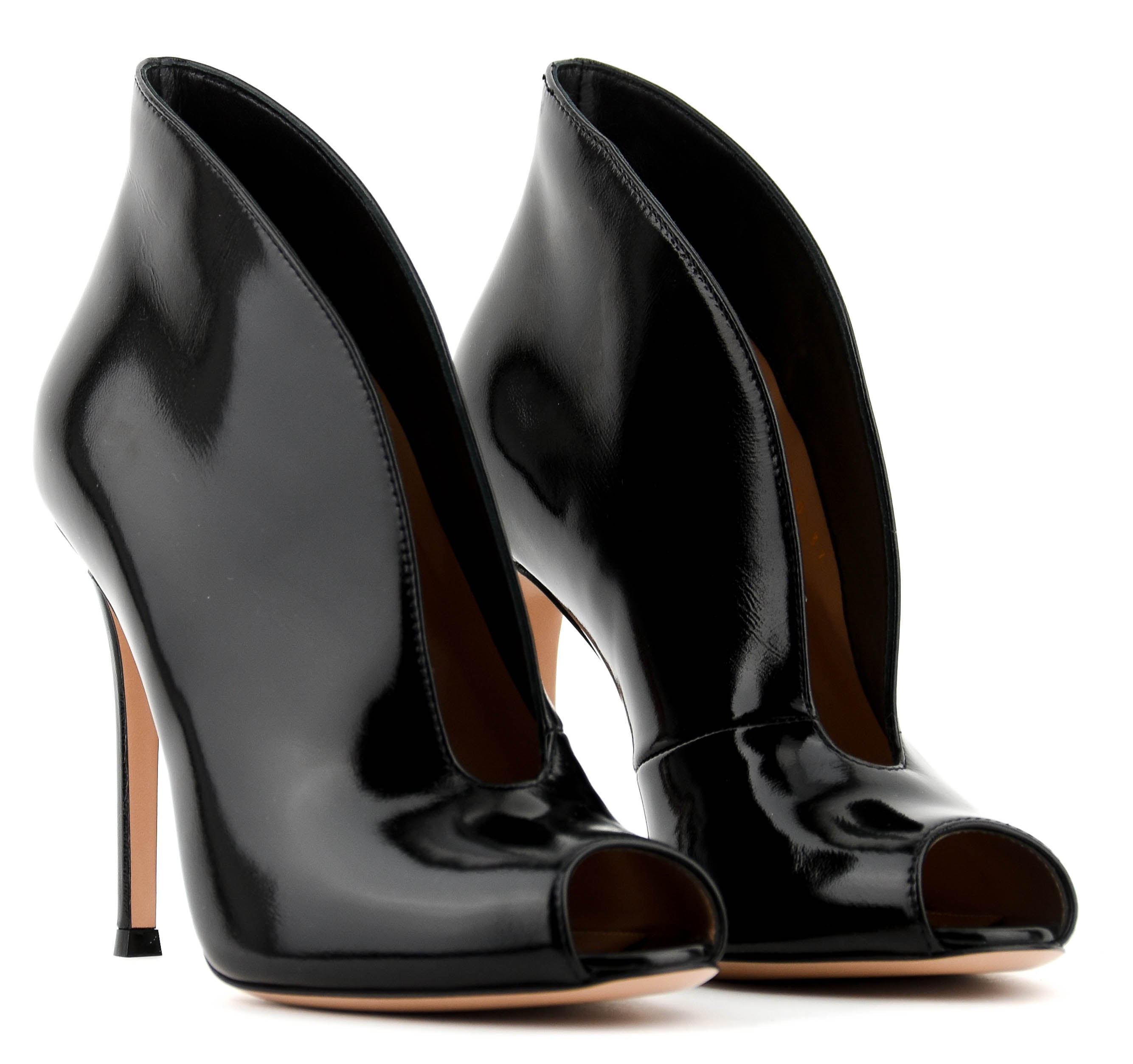 GIANVITO ROSSI VAMP BOOTIE BLACK