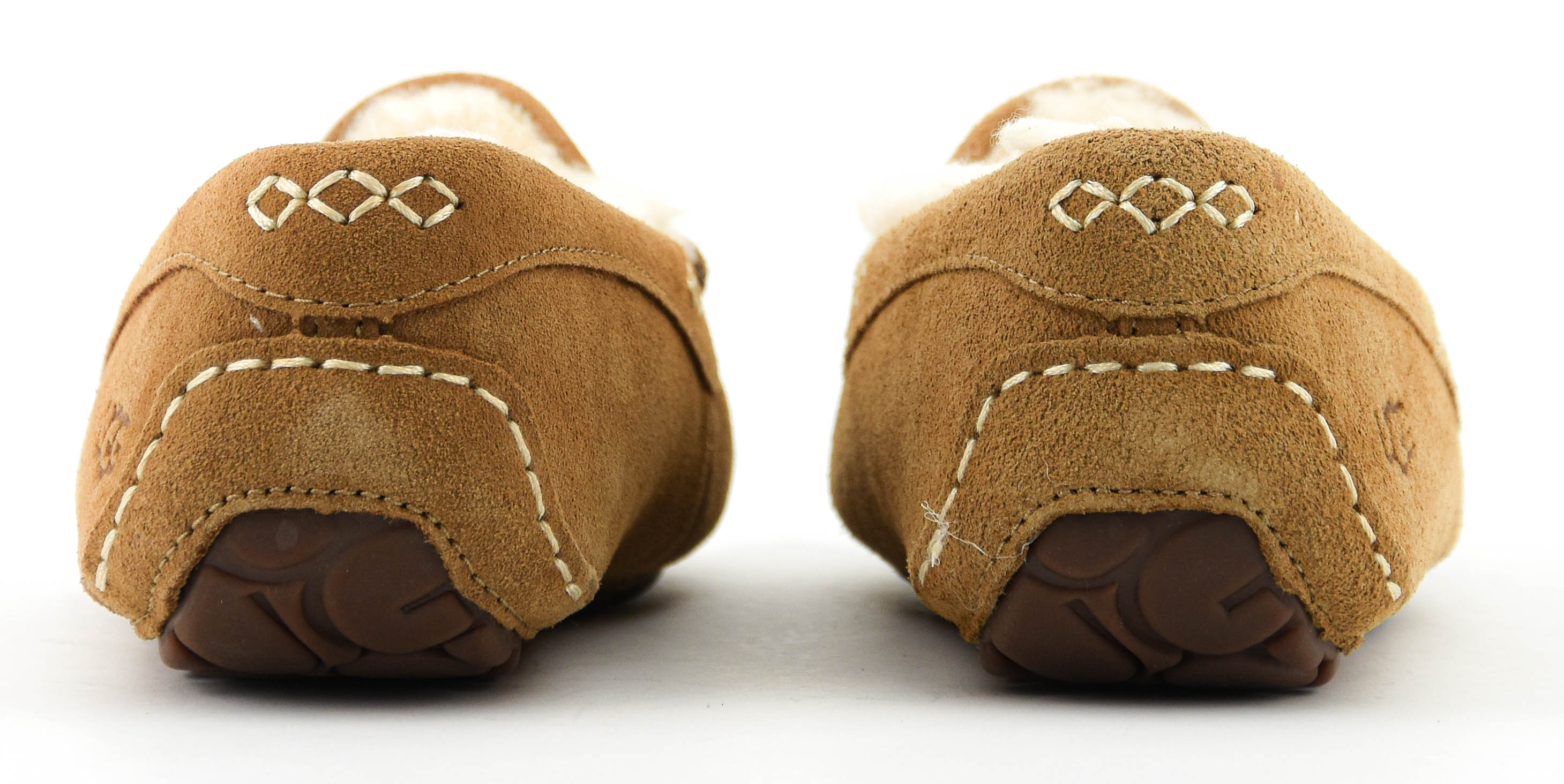 UGG ANSLEY LOAFER