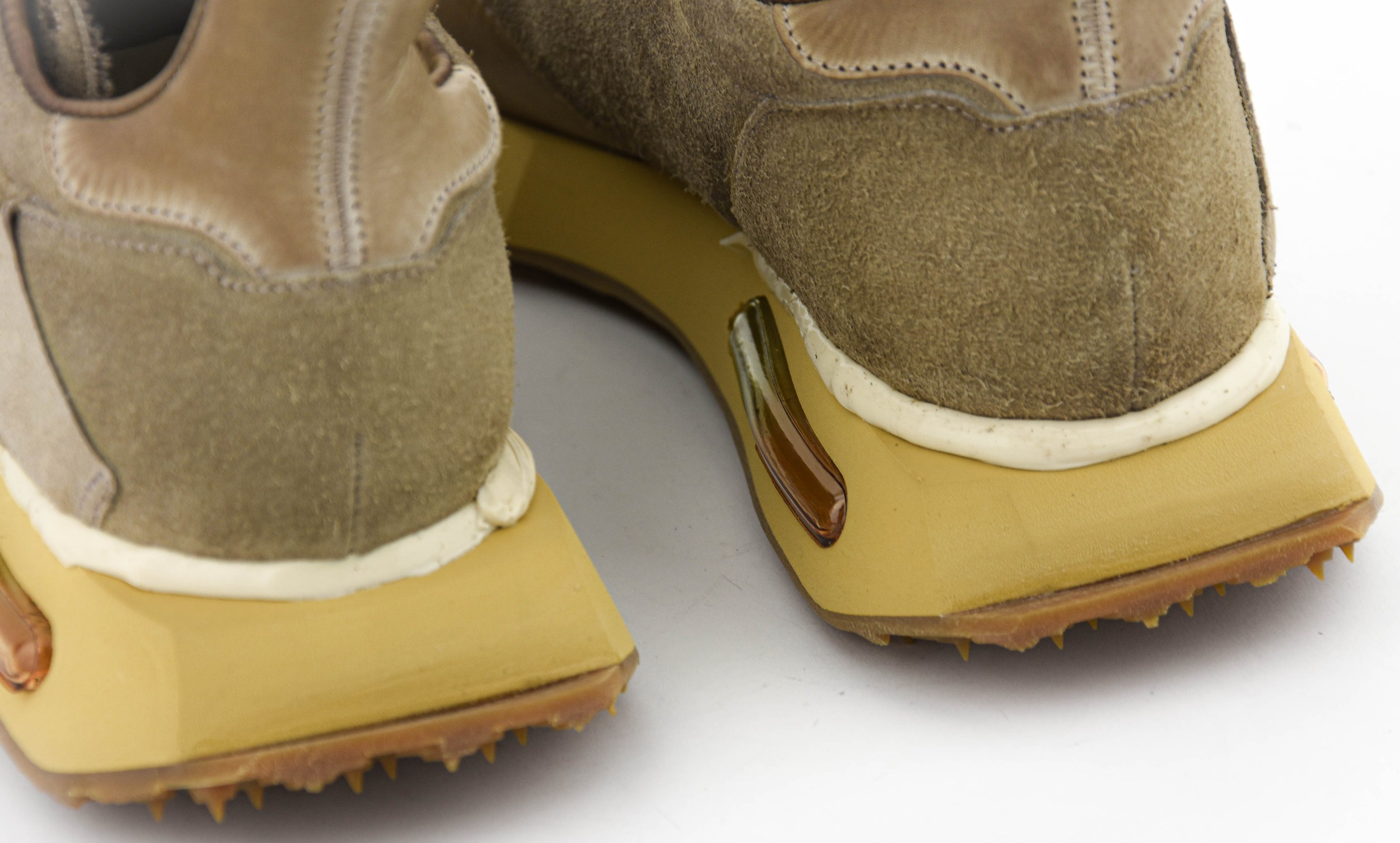 BePositive + RACE SNEAKER BEIGE