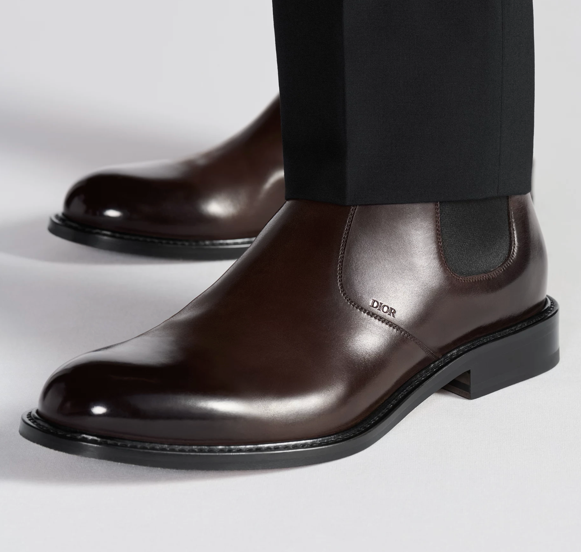 DIOR EMBASSY CHELSEA BOOT BROWN