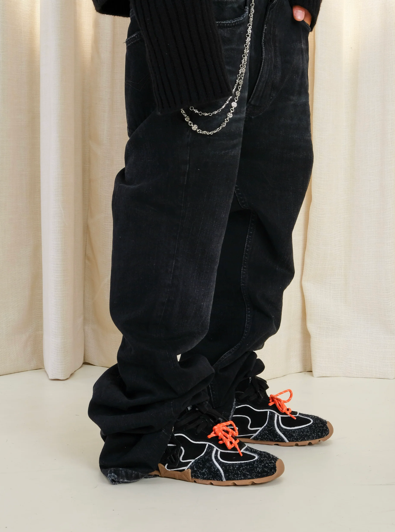 NAKED WOLFE ACE BLACK SUEDE