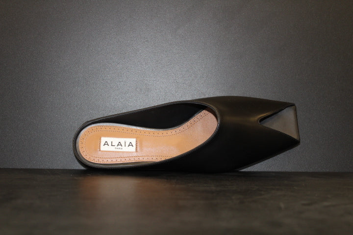 ALAIA OPEN MULES BLACK