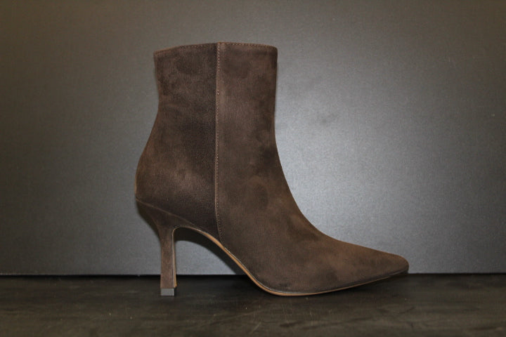 ROBERTO FESTA GARNY BOOTIE BROWN