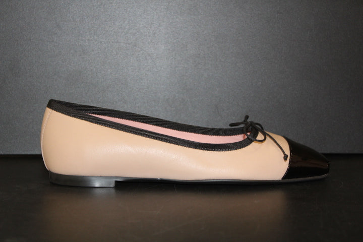 PRETTY BALLERINA CAMILLE SAND BALLERINA