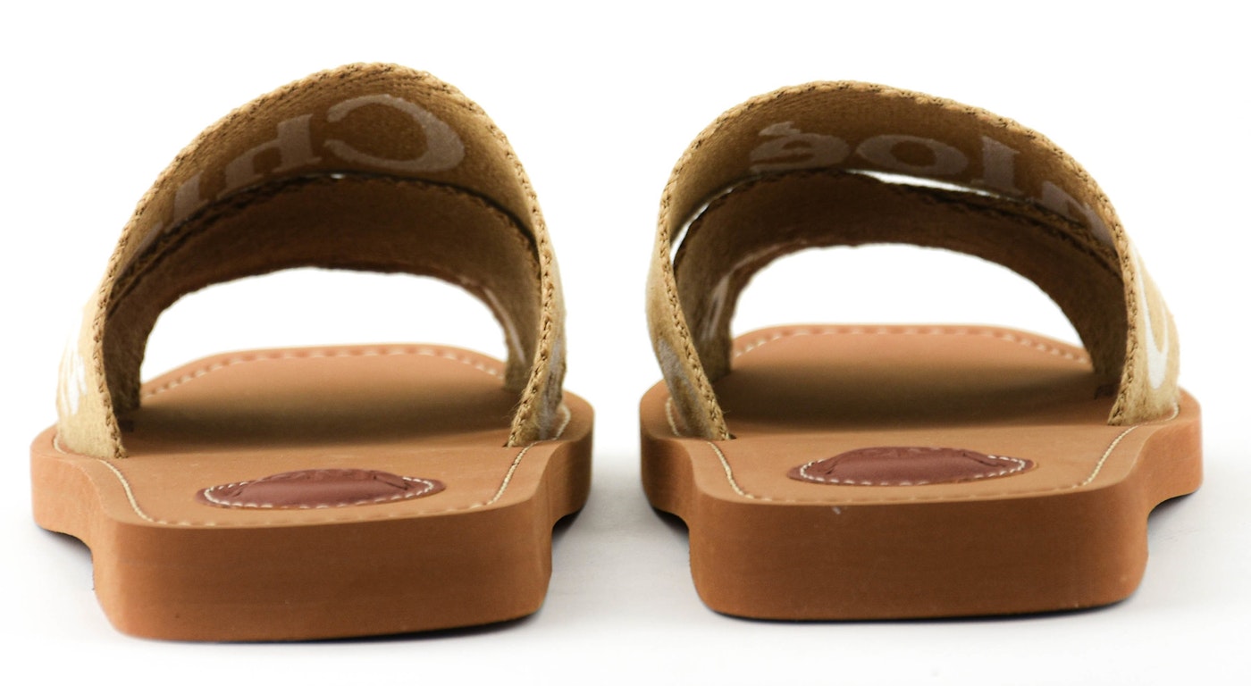 CHLOE SLIDE DESERT BEIGE