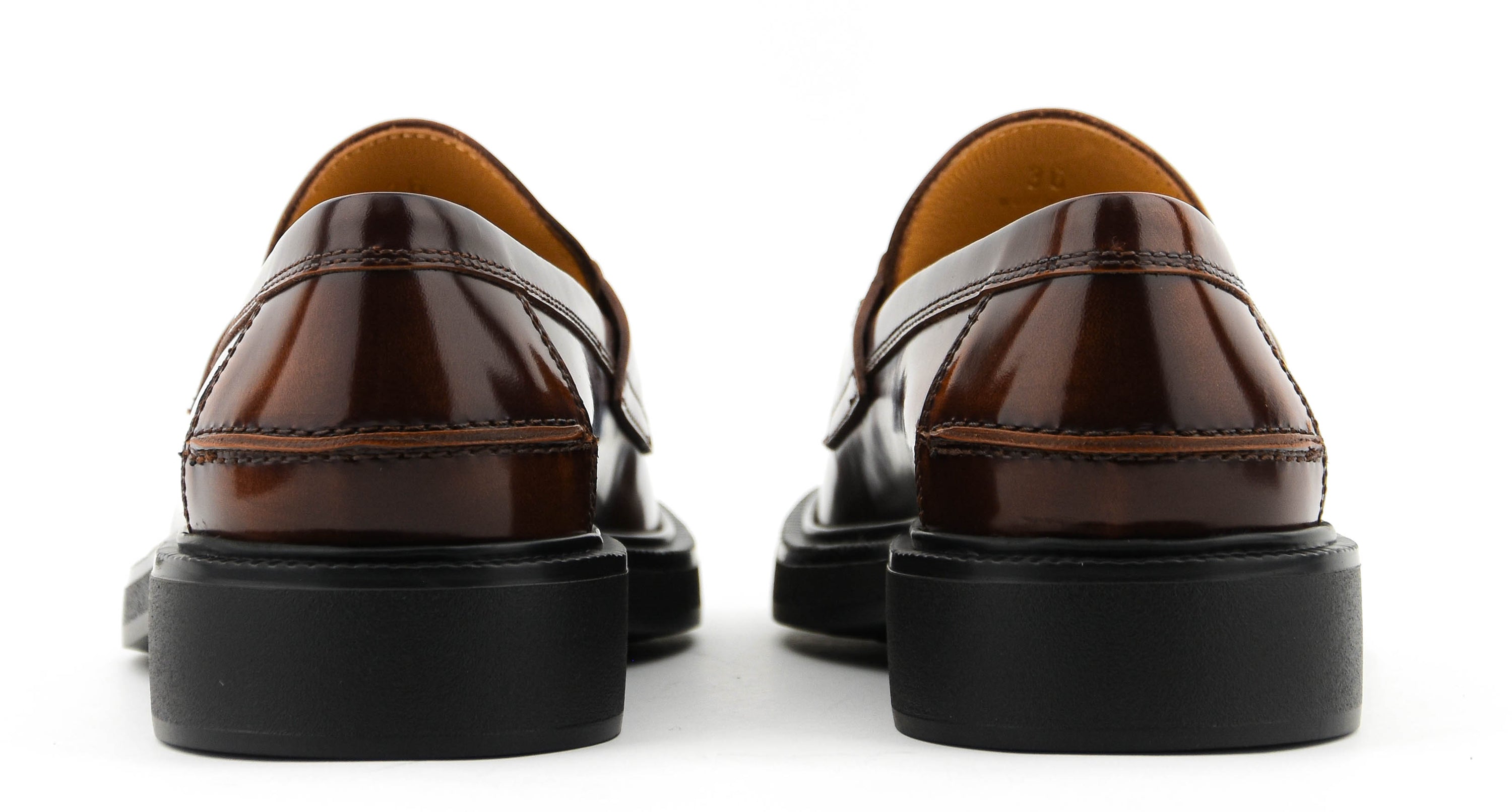 TOD'S LOAFER TAN