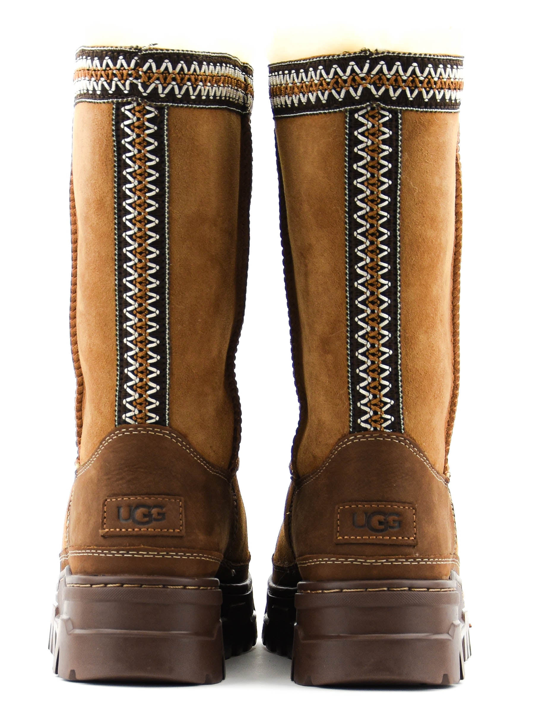 UGG CLASSIC TALL TRAILGAZER CHESTNUT