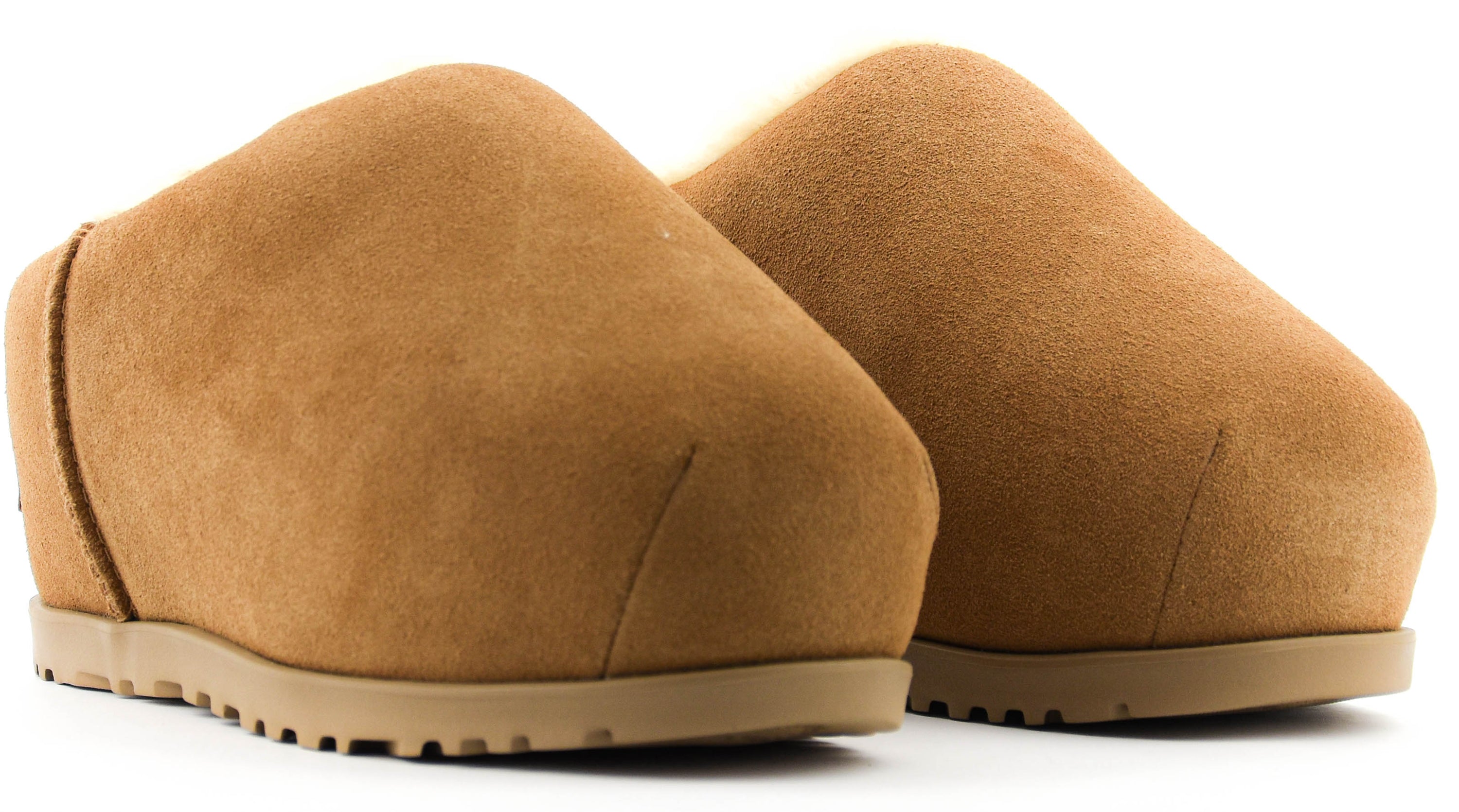 UGG PUMPED SLIDE CHESTNUT