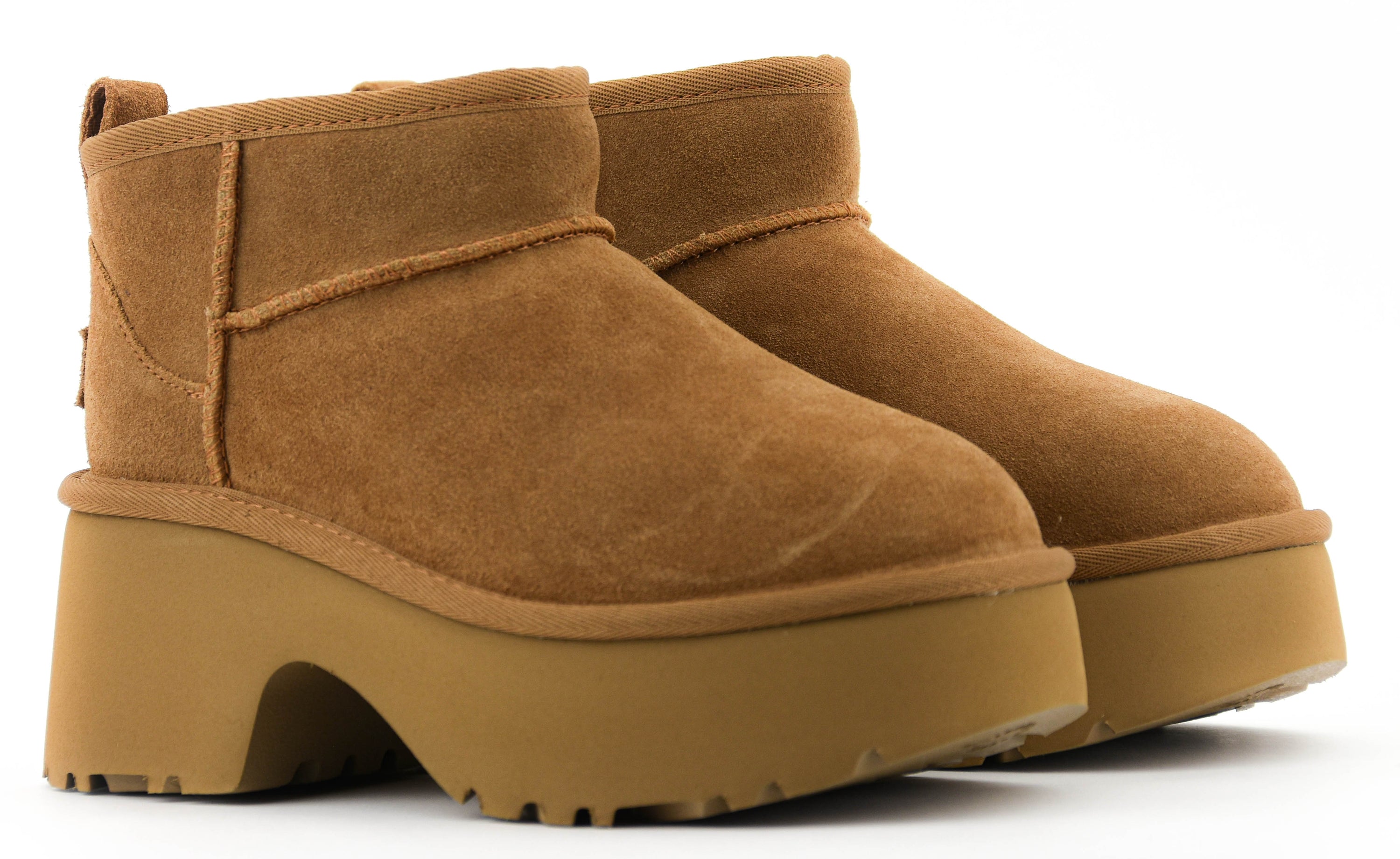 UGG CLASSIC ULTRA MINI NEW HEIGHTS CHESTNUT