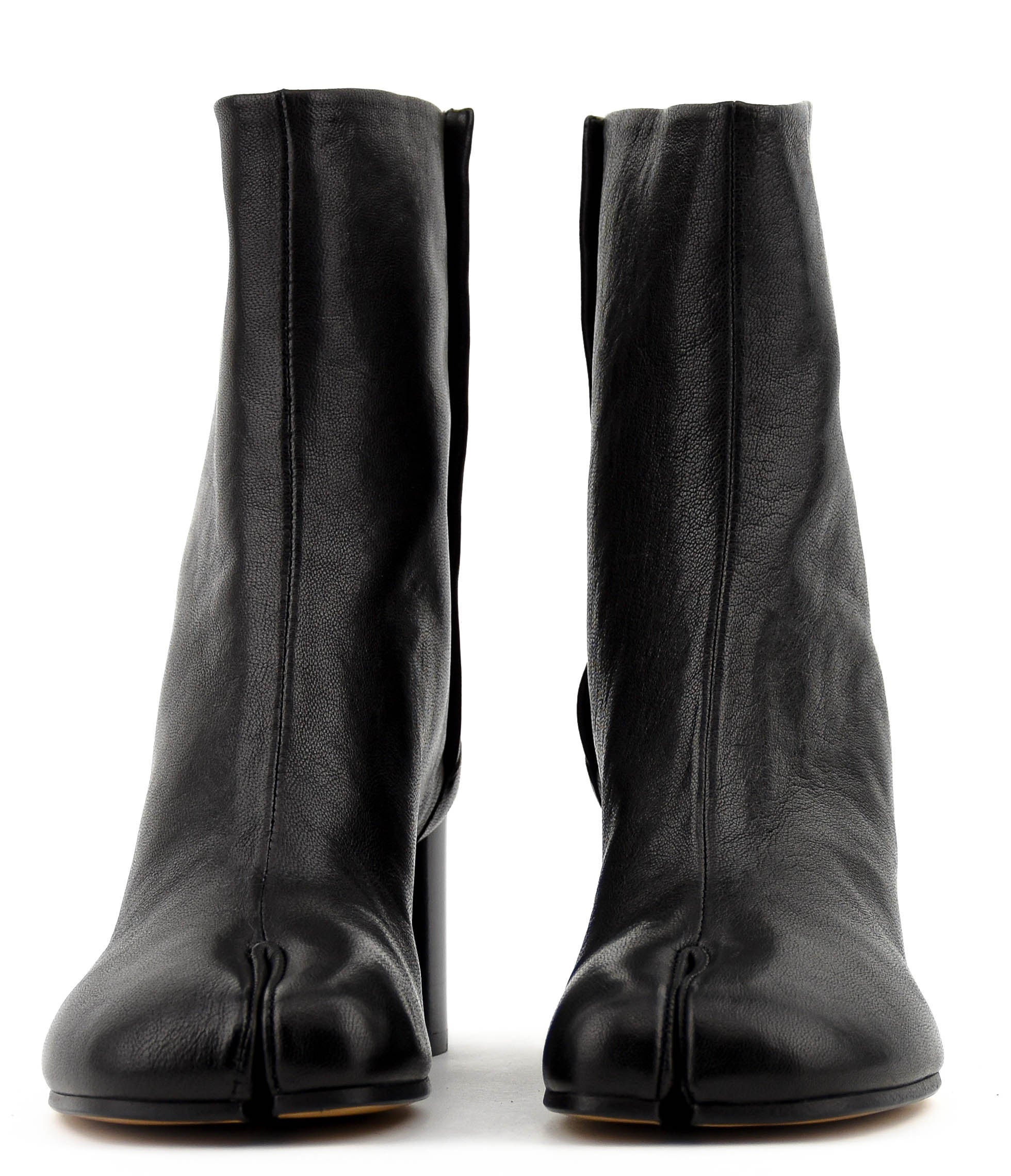 MARGIELA TABI ANKLE BOOTS BLACK