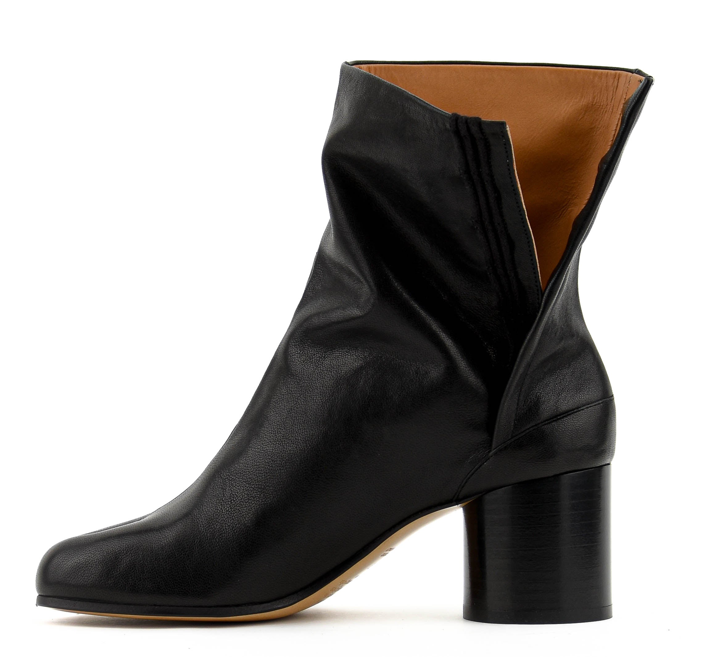 MARGIELA TABI ANKLE BOOTS BLACK