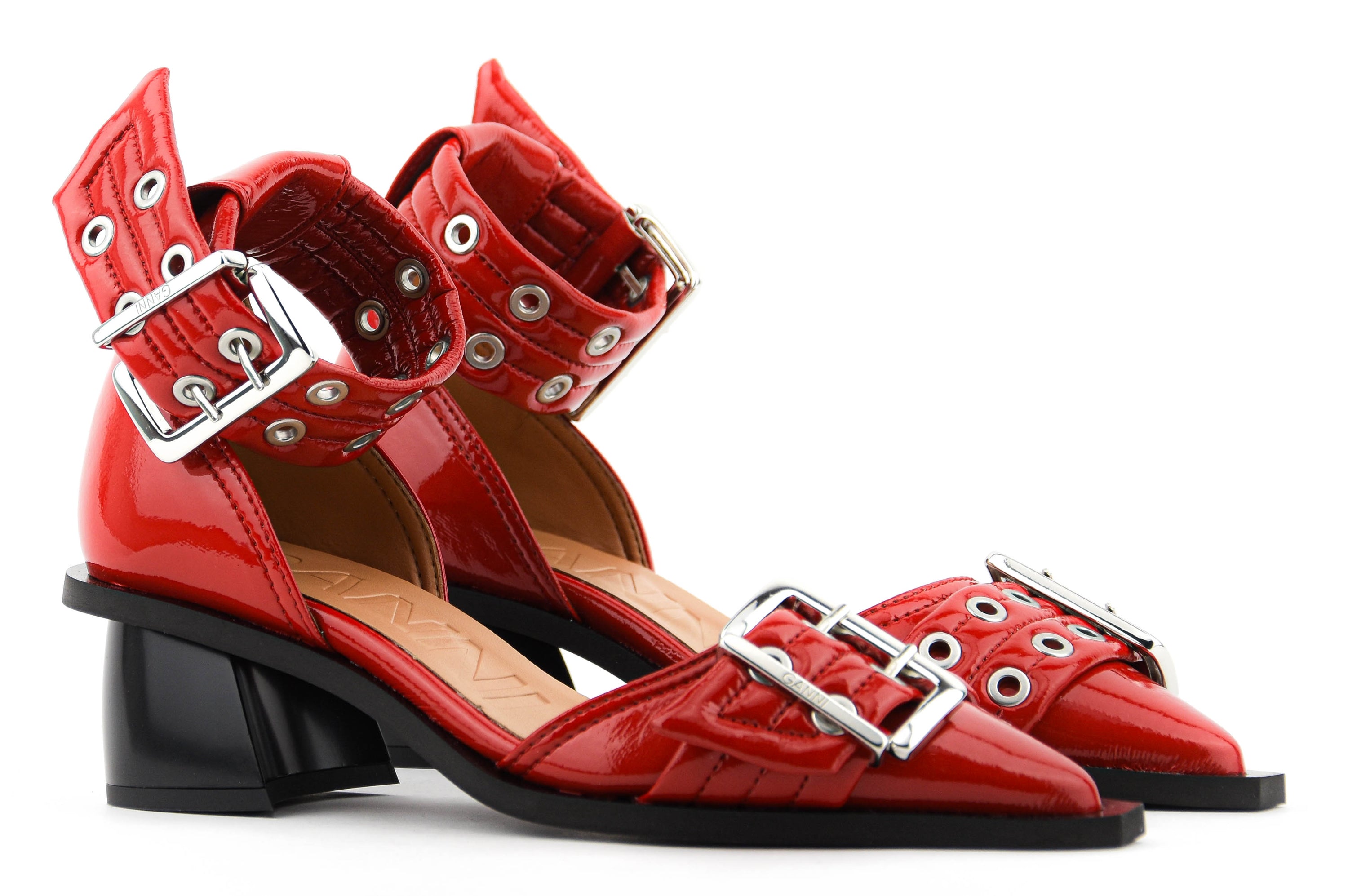 GANNI FEMININE BUCKLE OPEN CUT PUMPS RACING RED