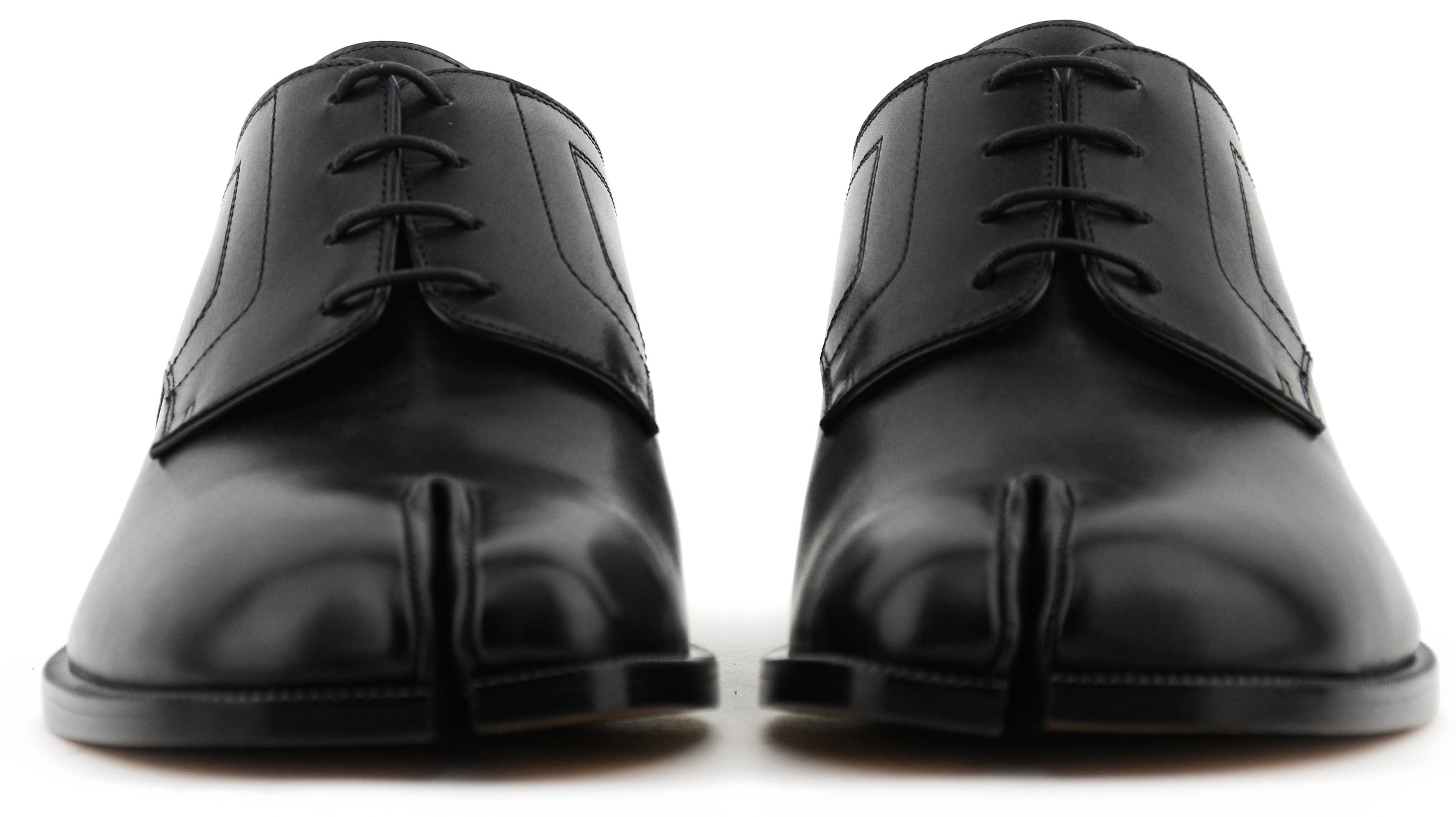 MAISON MARGIELA TABI DERBIES BLACK