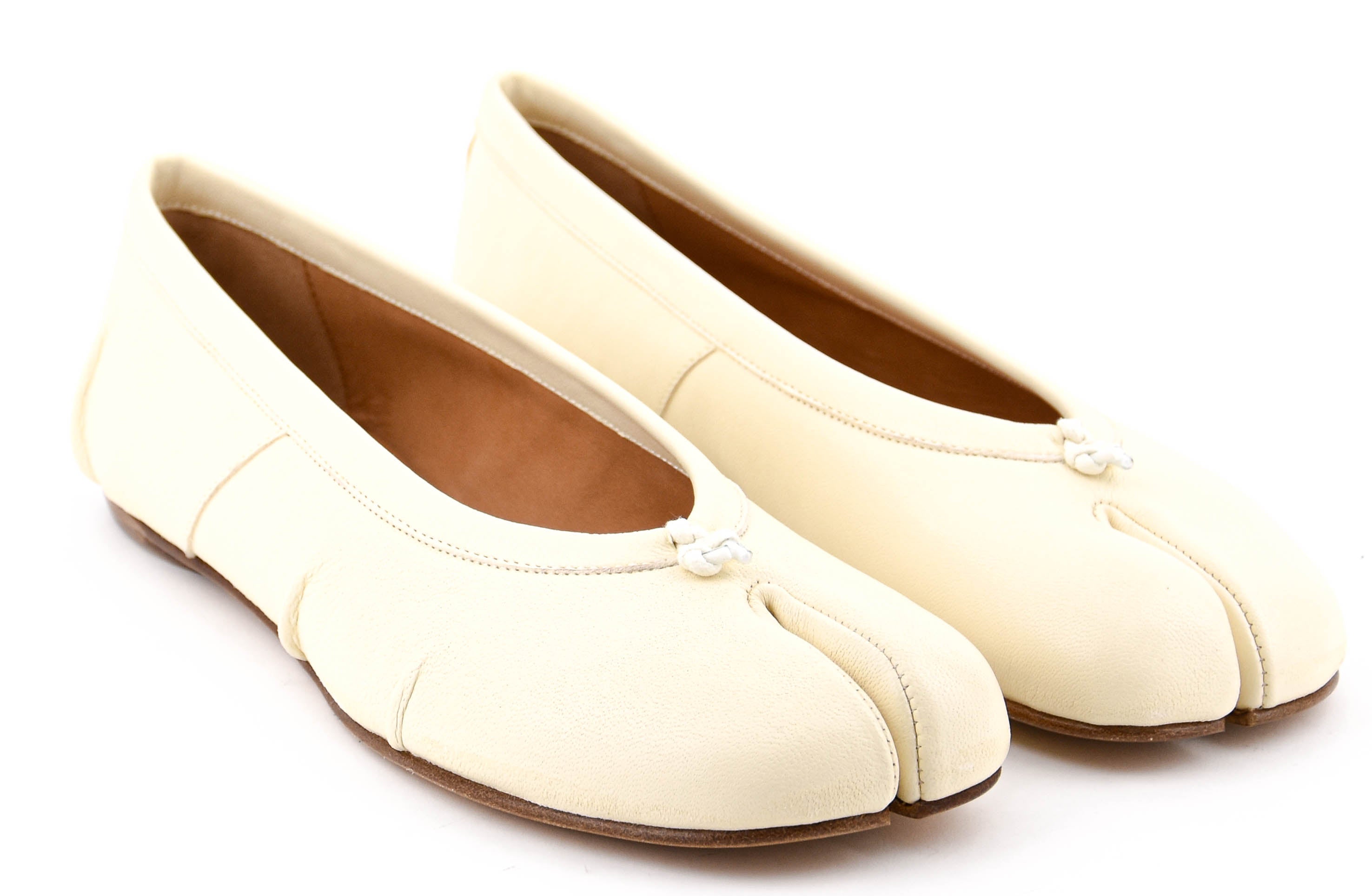 MAISON MARGIELA TABI BALLERINA WHITE