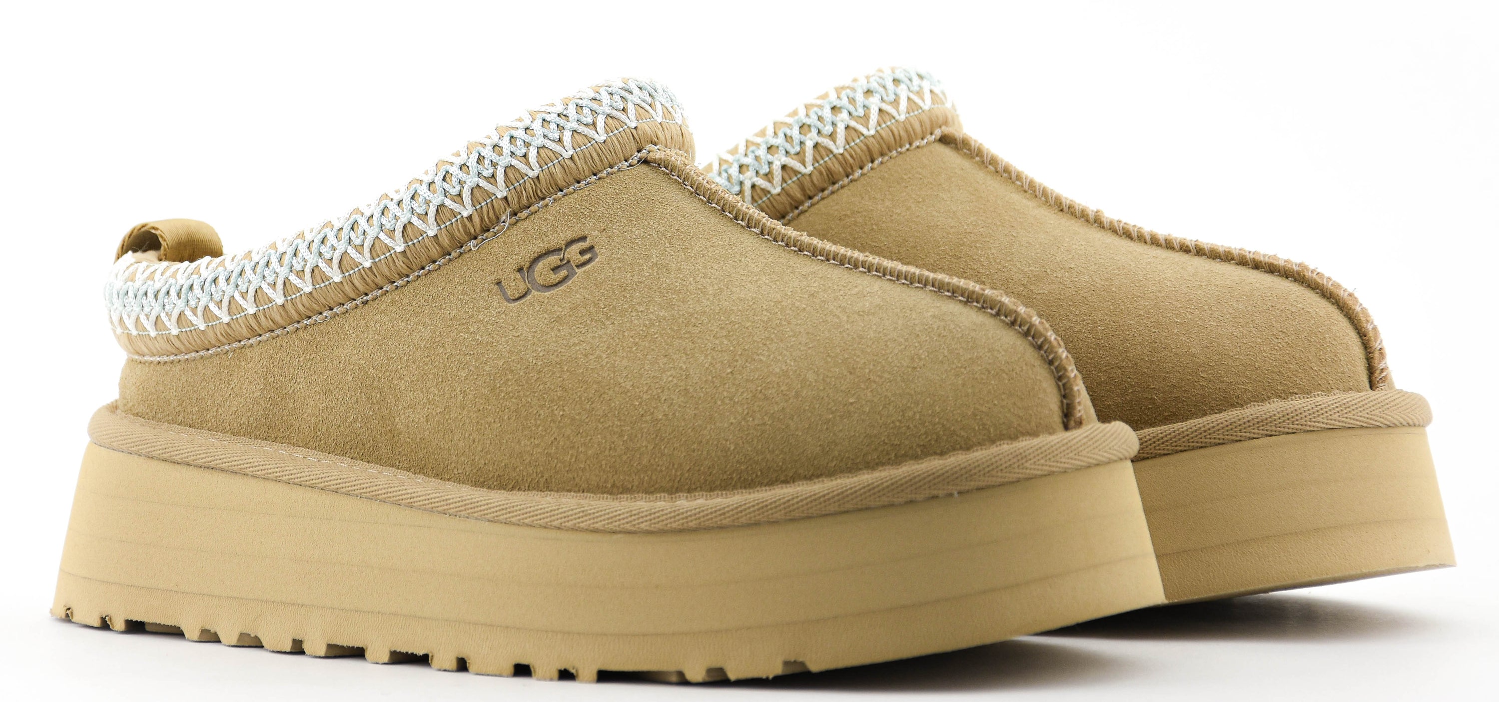 UGG TAZ SAND