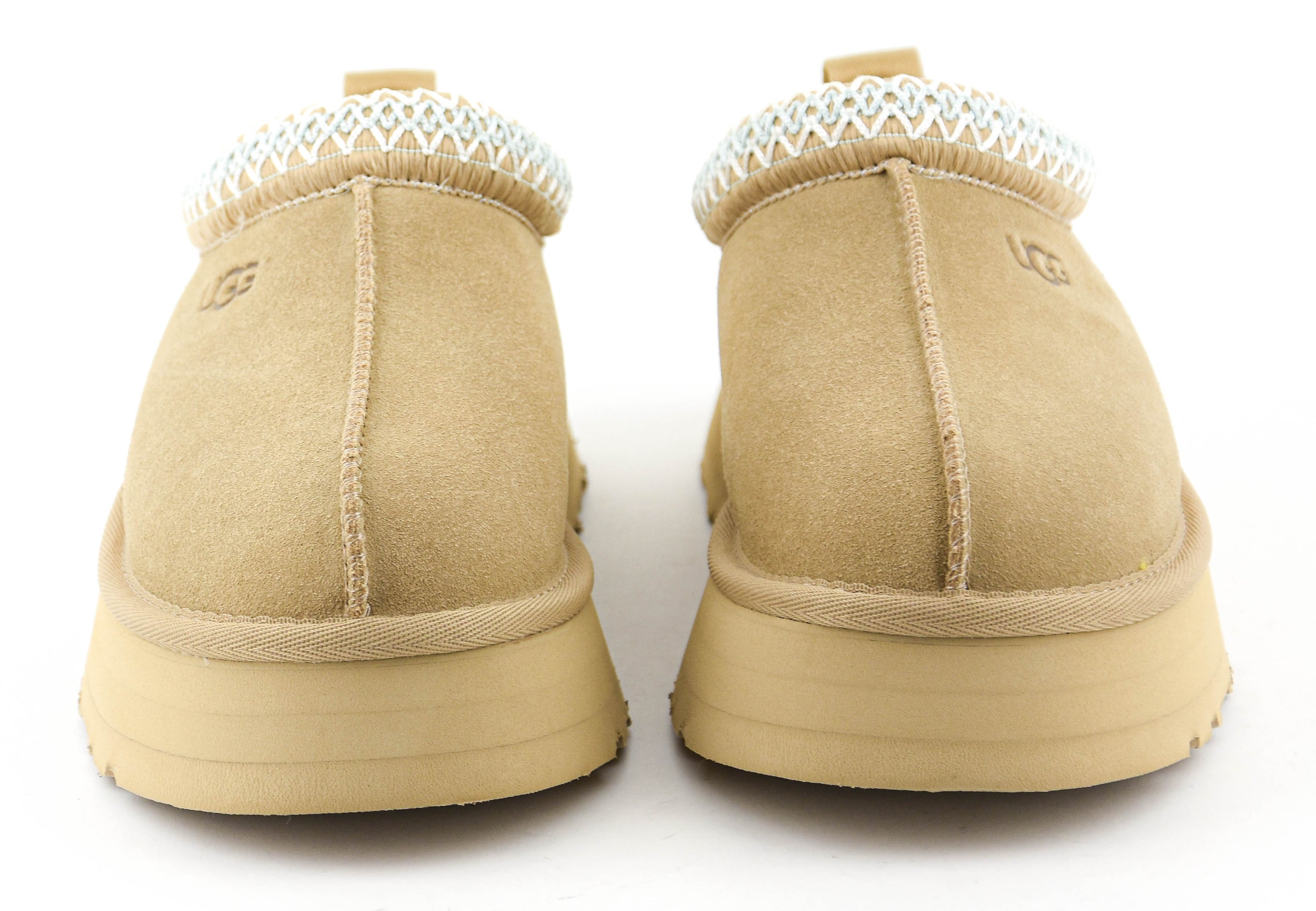 UGG TAZ SAND