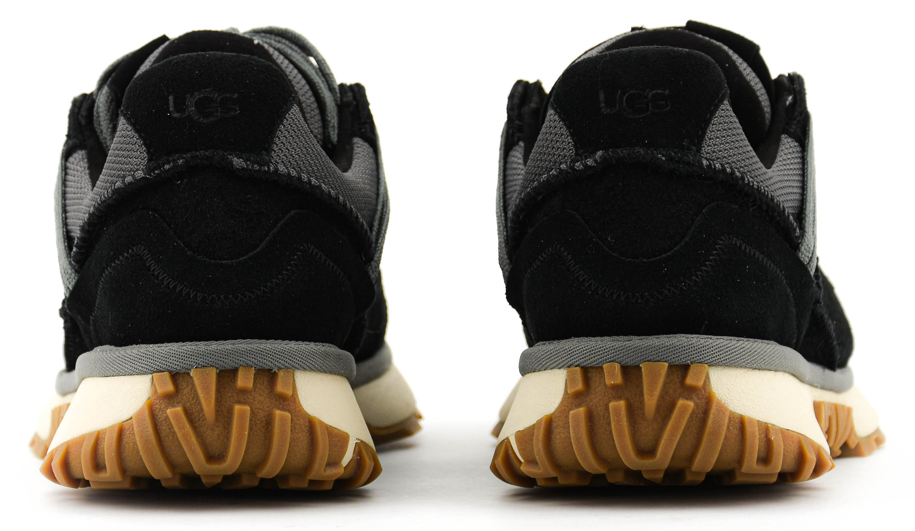 UGG RETROFIT SNEAKER BLACK