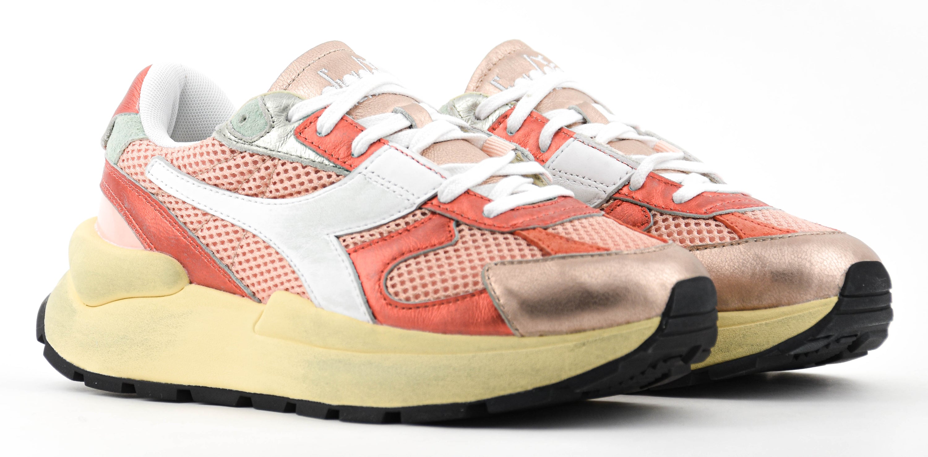DIADORA HERITAGE MERCURY ELITE BLUSH PINK