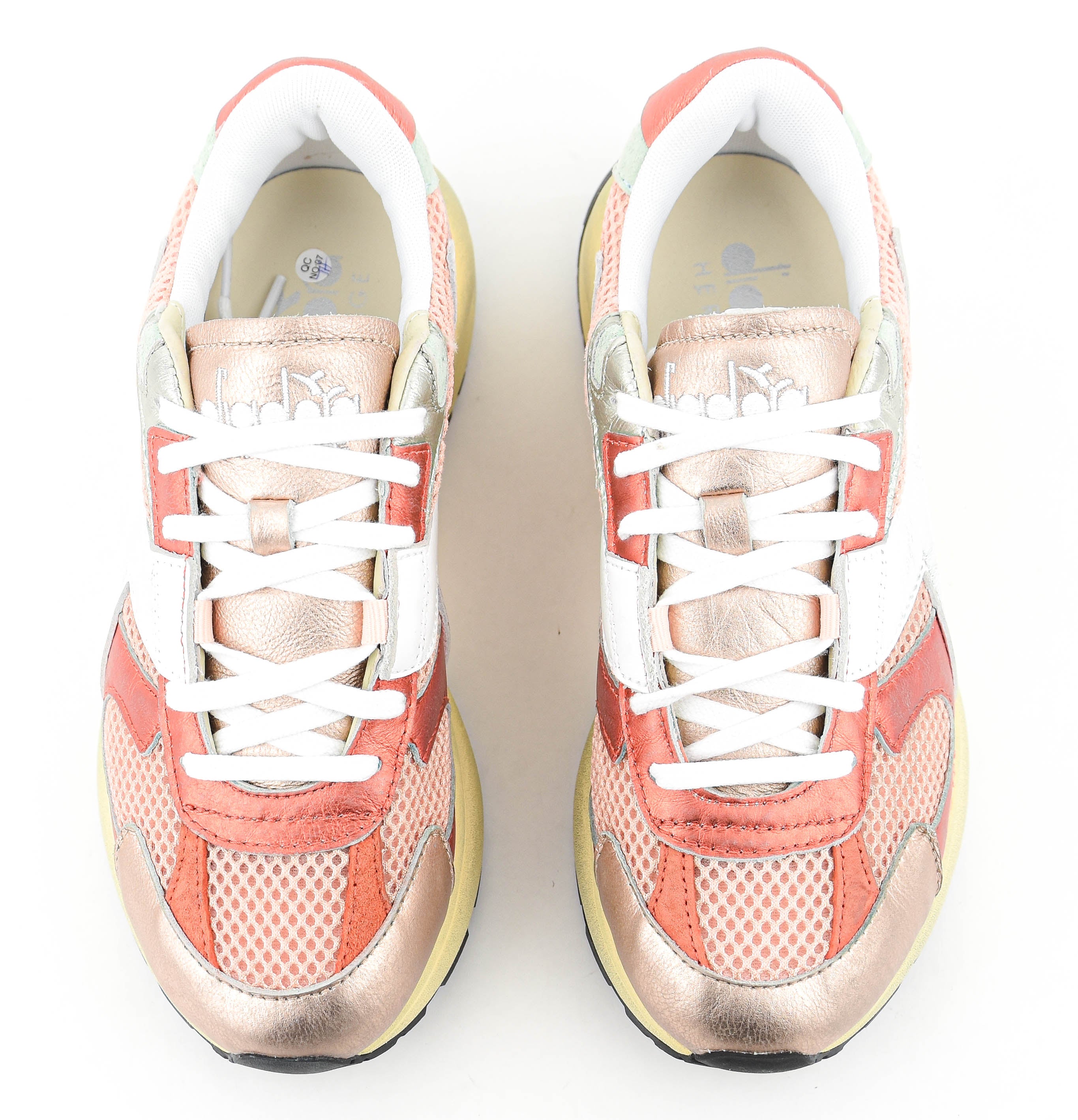 DIADORA HERITAGE MERCURY ELITE BLUSH PINK