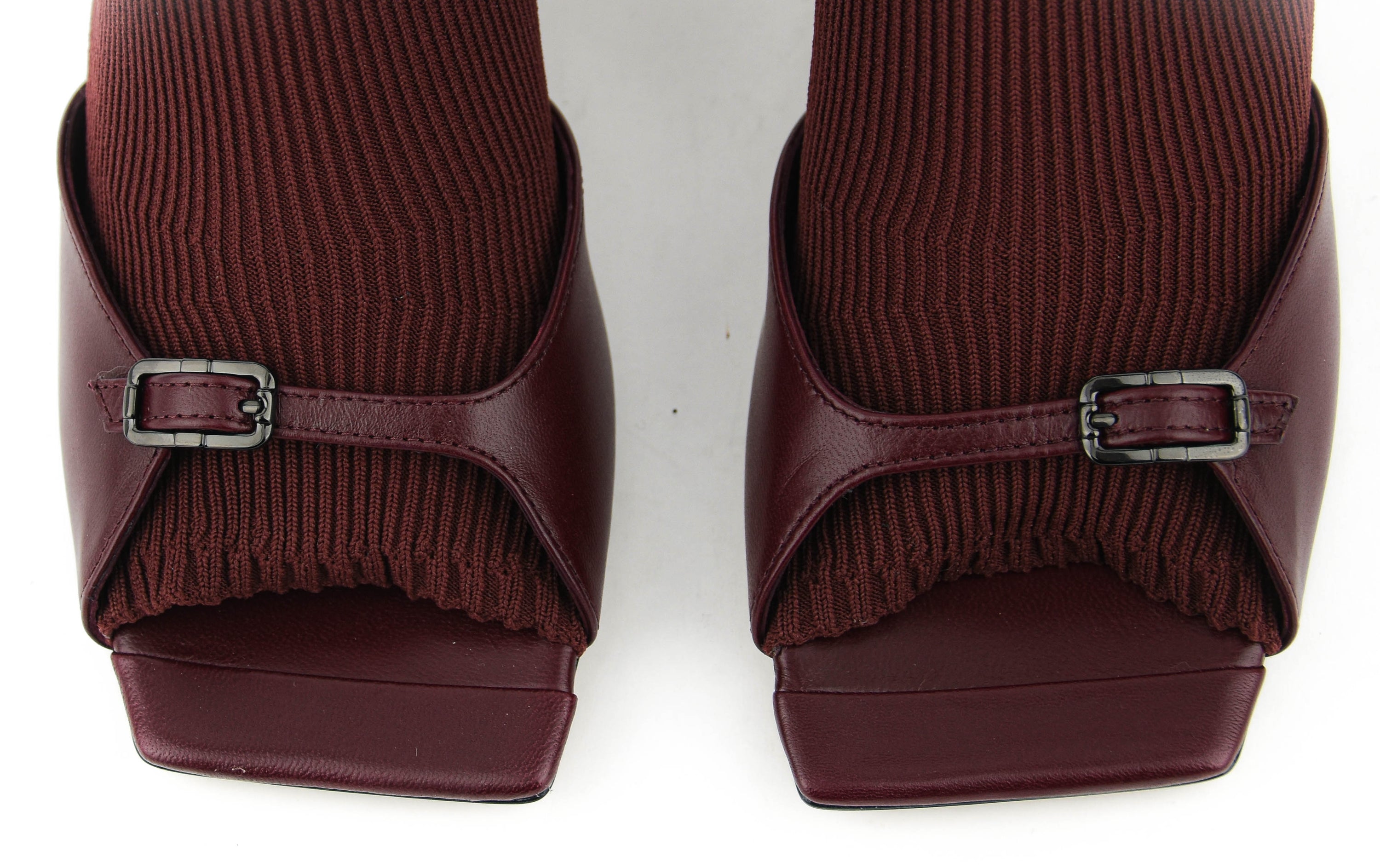 MOROBE LIANNE 02 BORDO SOCK LOW