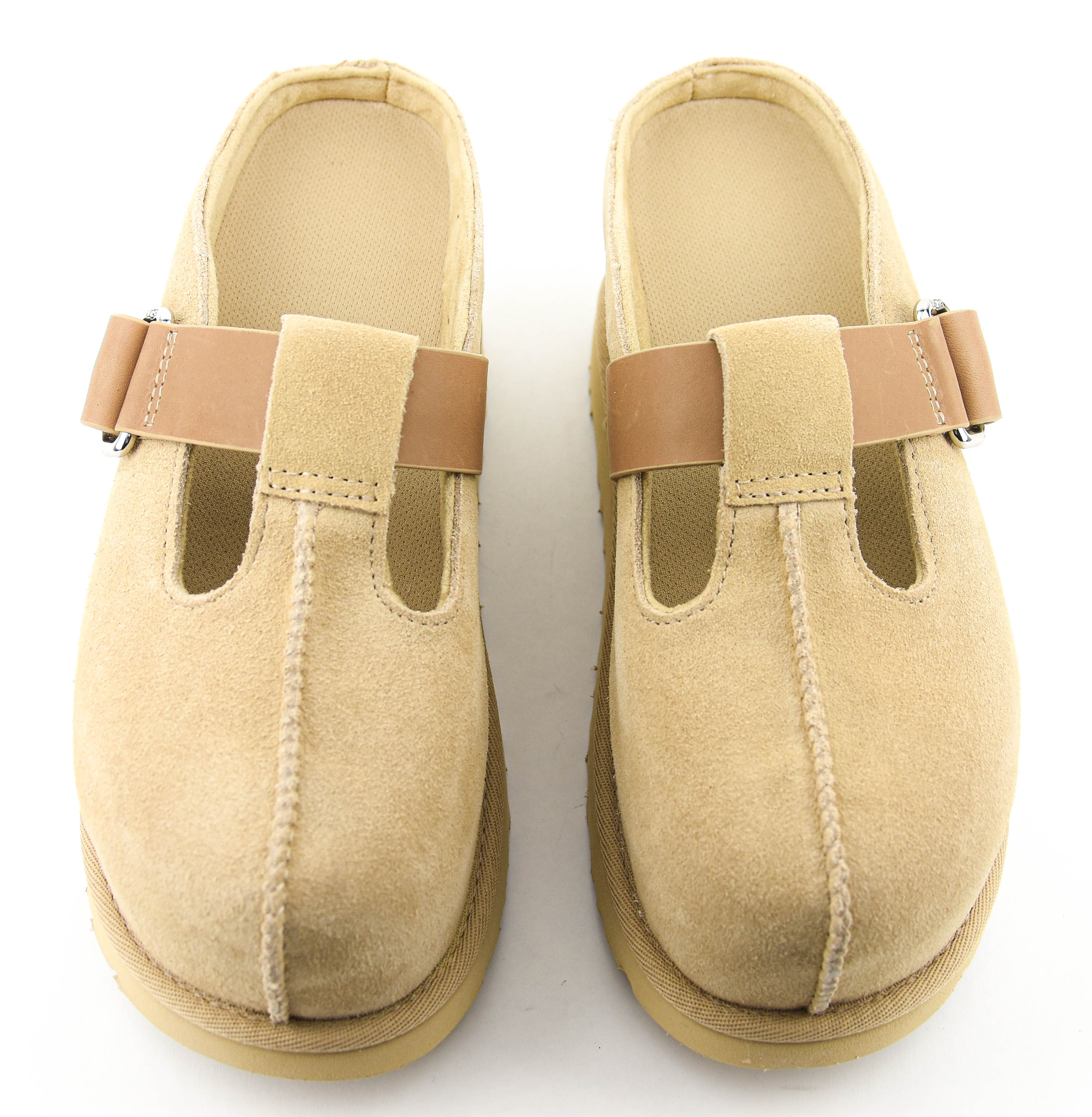 UGG GOLDEN STAR HI CLOG SAND