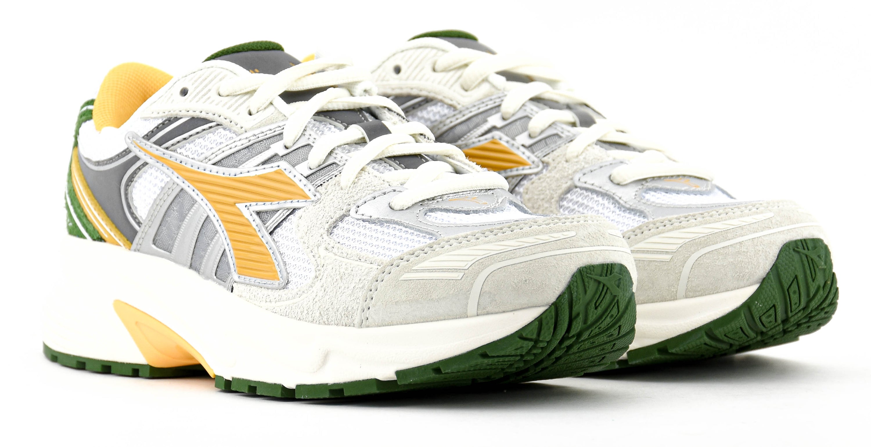 DIADORA MYTHOS STAR BANANA WHITE GREEN