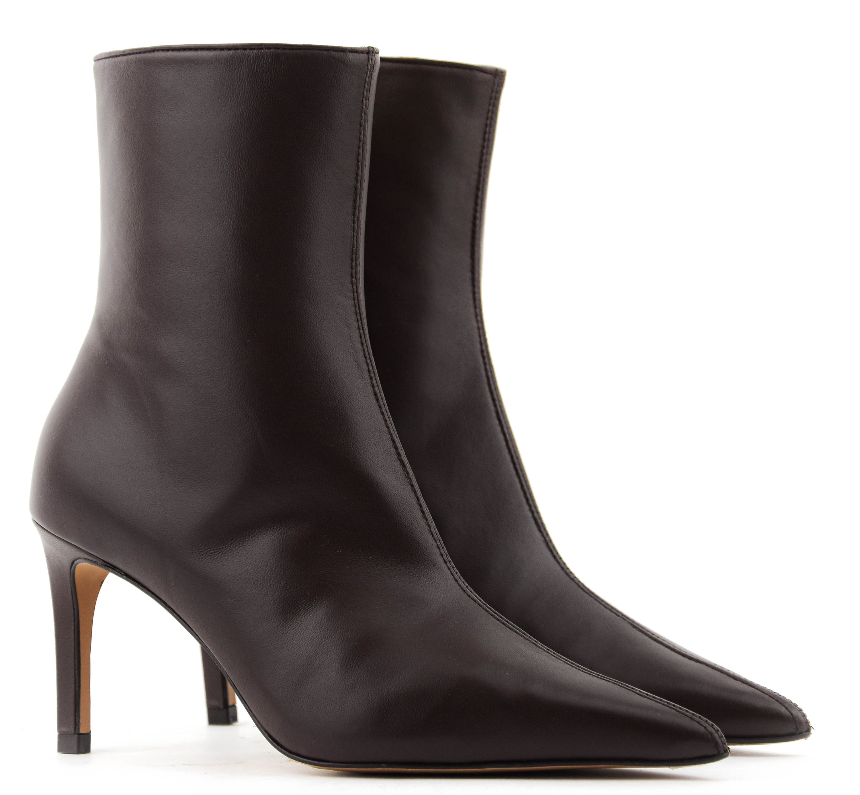 TORAL TAMARA BOOTIE BROWN