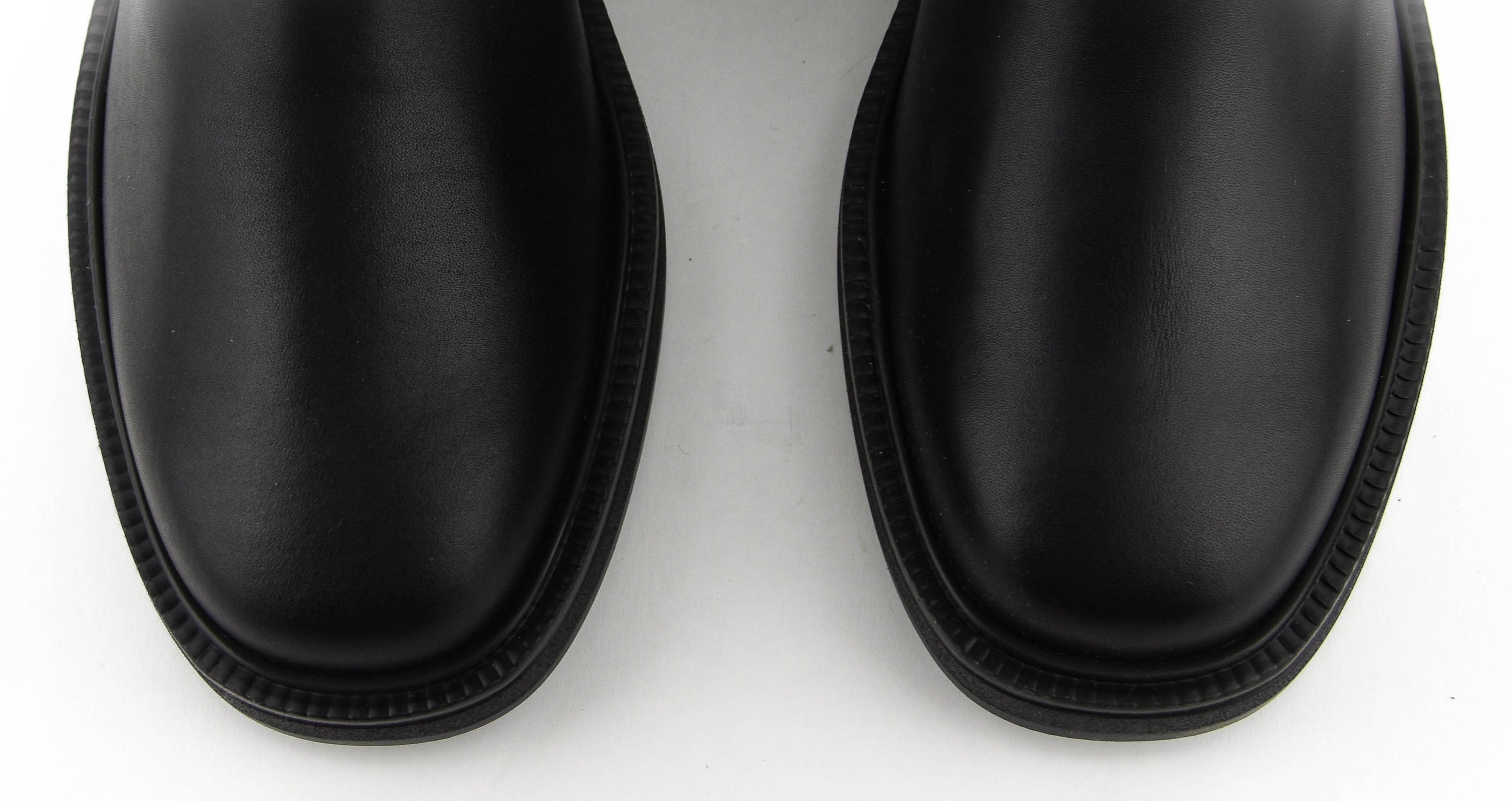 TOD'S LEATHER BOOT BLACK