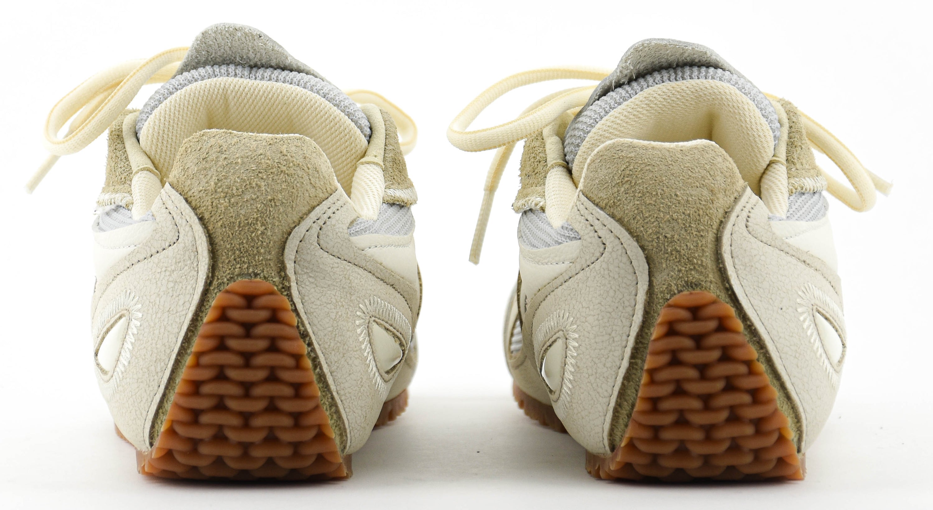 AXEL ARIGATO SLOW RUNNER OFF WHITE GUM