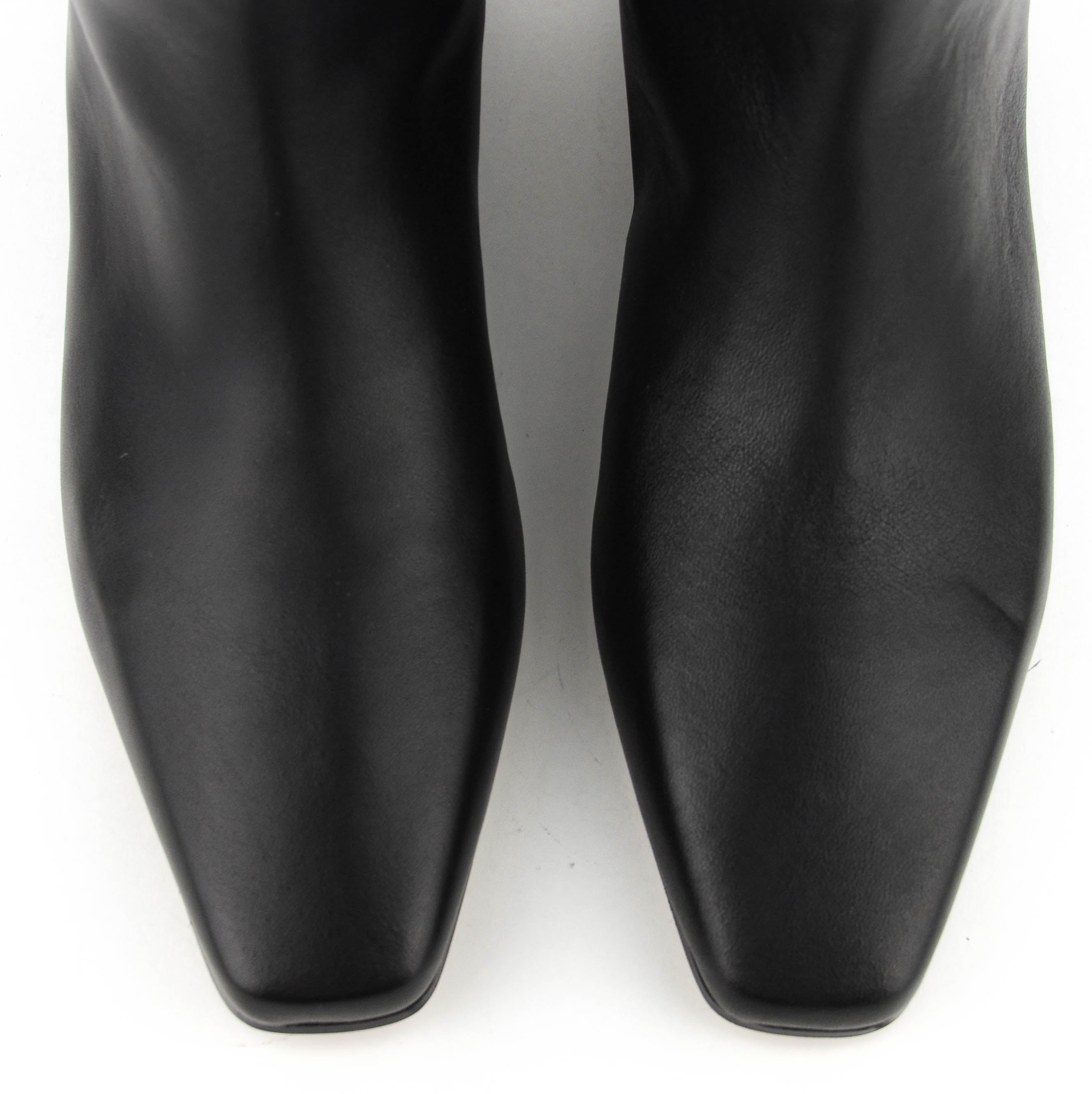 TORAL GIGI LONGBOOT SQUARE FLAT BLACK