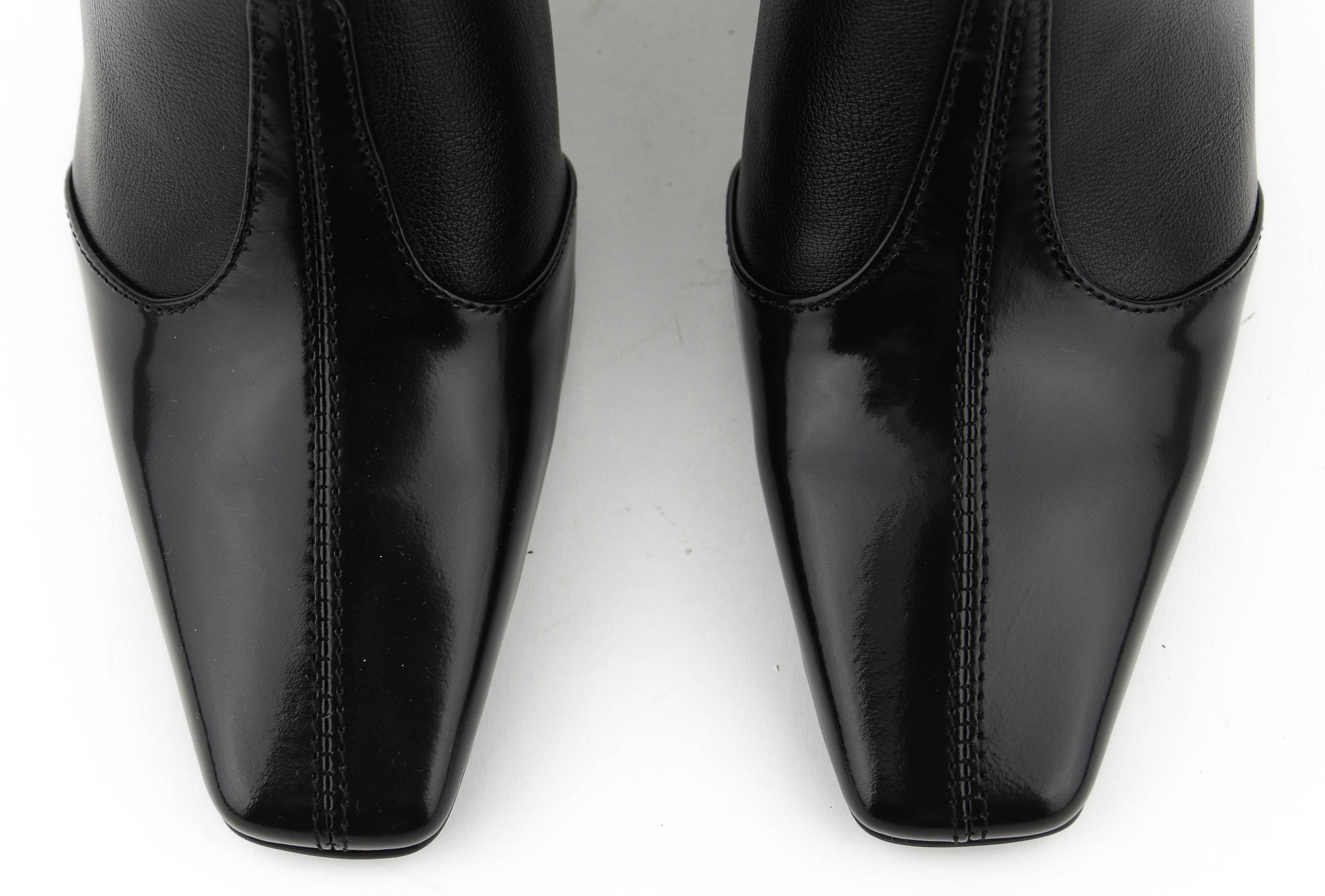 LOLA CRUZ BOOTIE BLACK