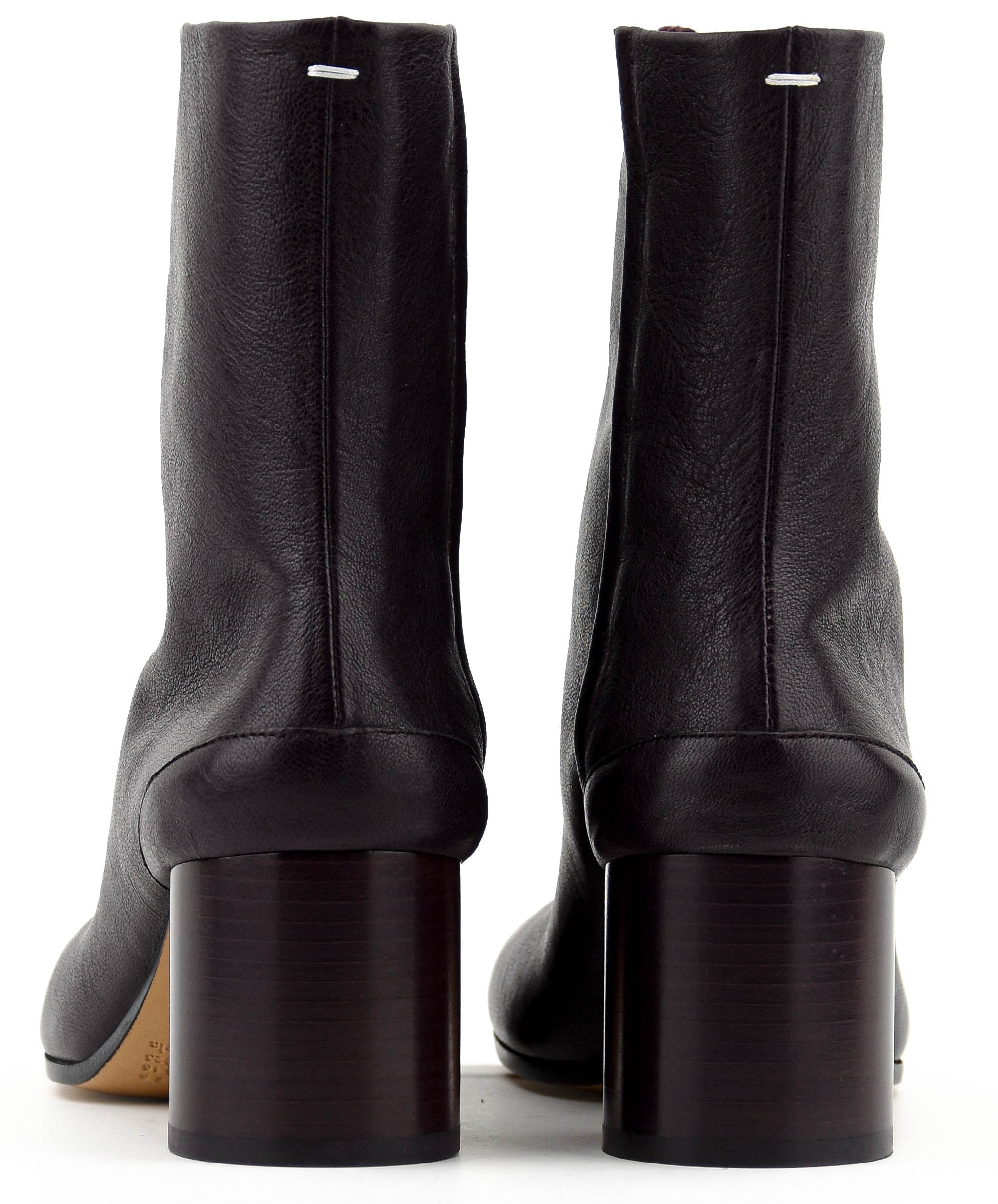 MARGIELA TABI ANKLE BOOTS BORDEAUX