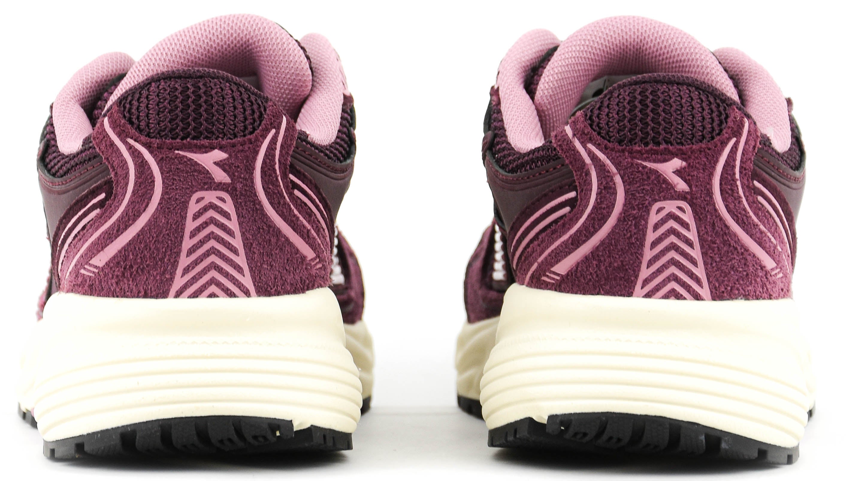 DIADORA MYTHOS STAR PLUM WINE