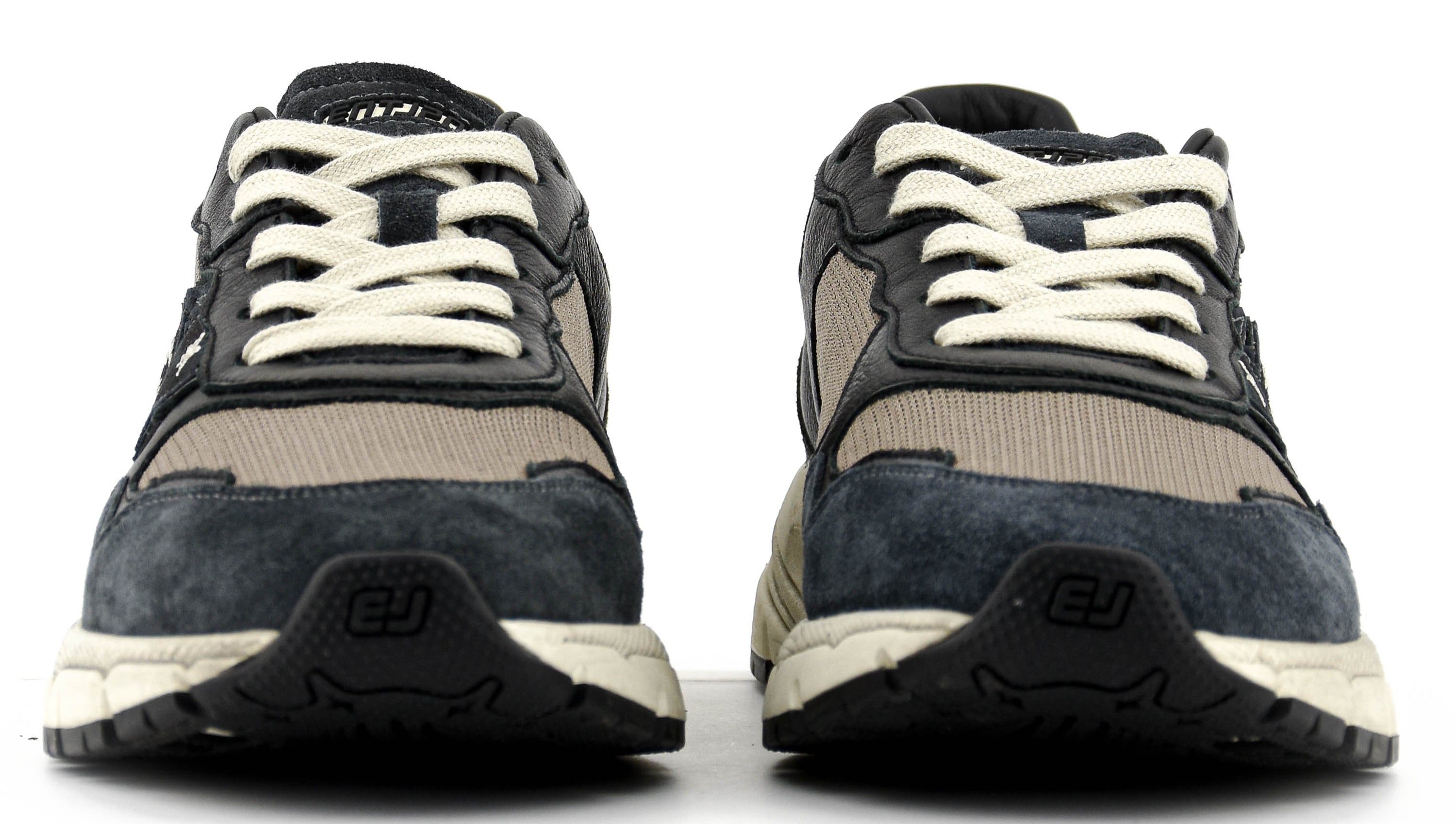 ENTERPRISE JAPAN RUN ROCKET BLACK SAND