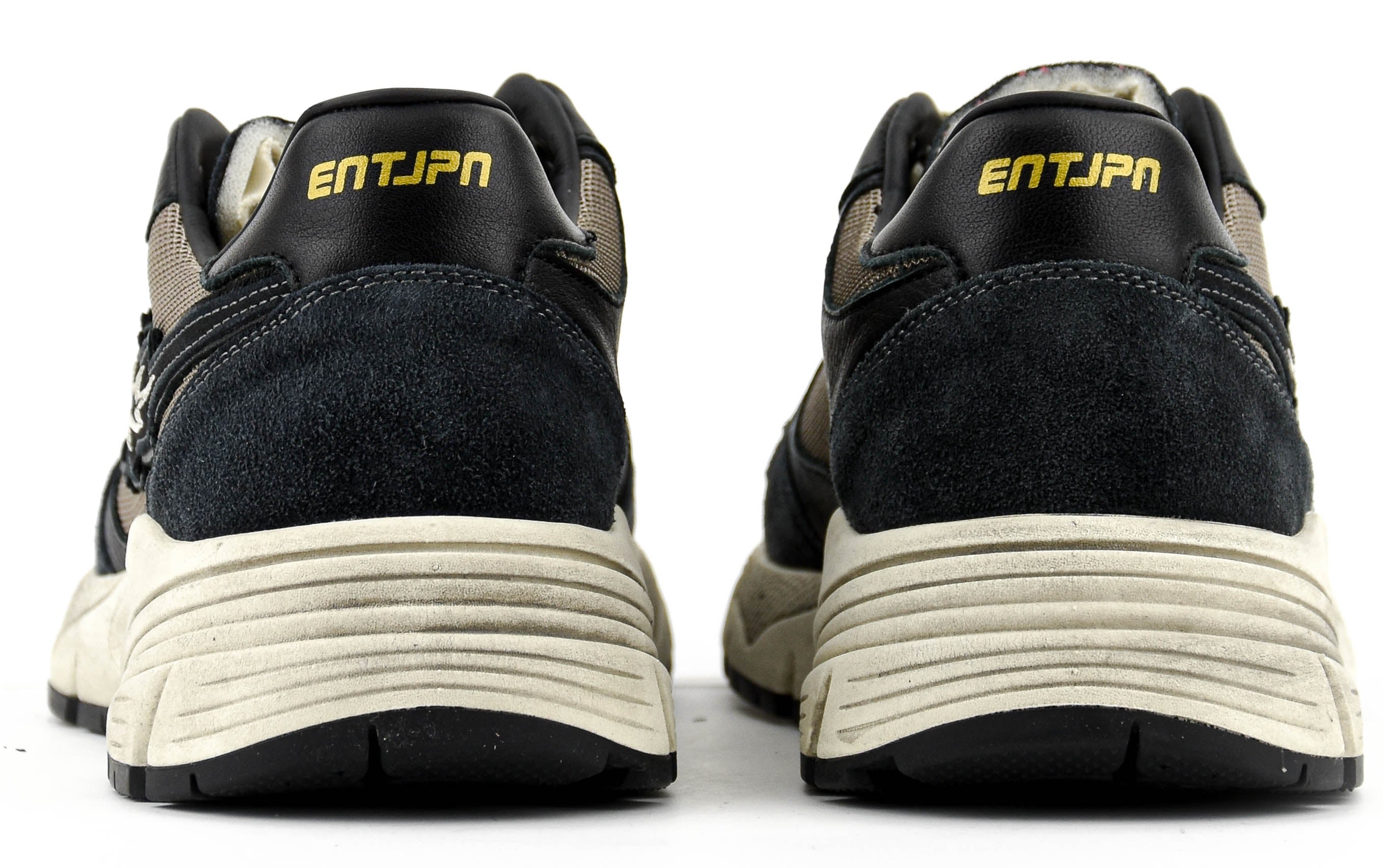ENTERPRISE JAPAN RUN ROCKET BLACK SAND