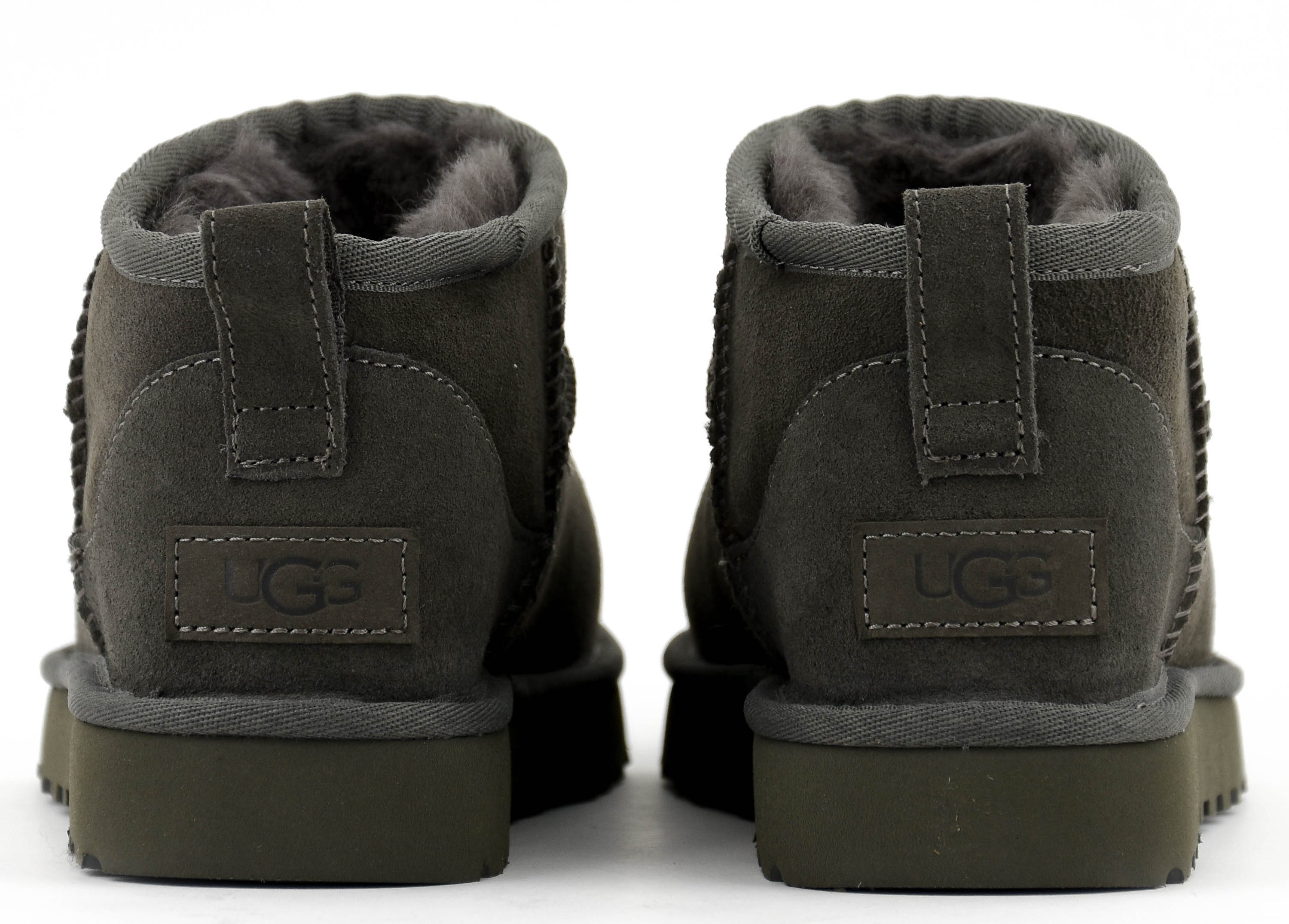 UGG CLASSIC ULTRA MINI GREY