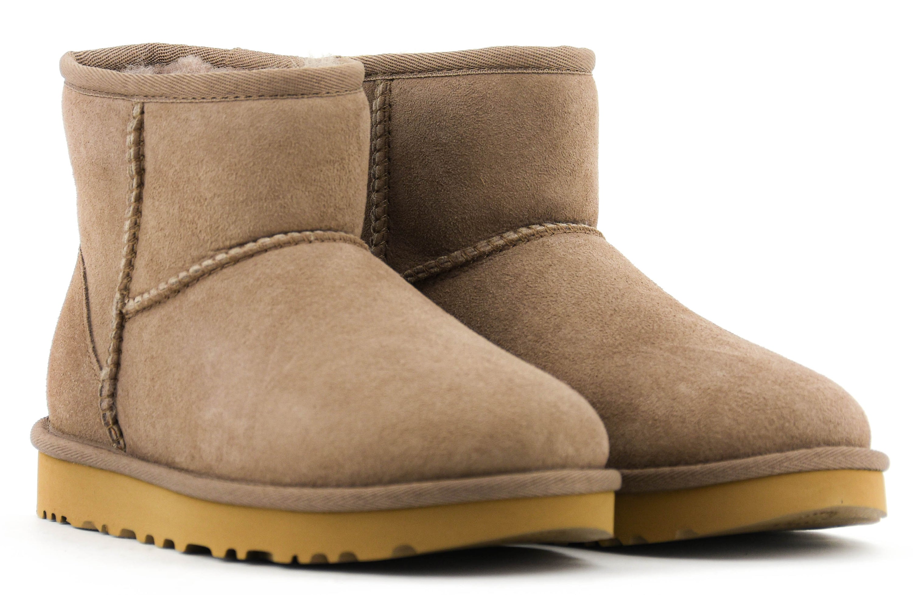 UGG CLASSIC MINI II CARIBOU