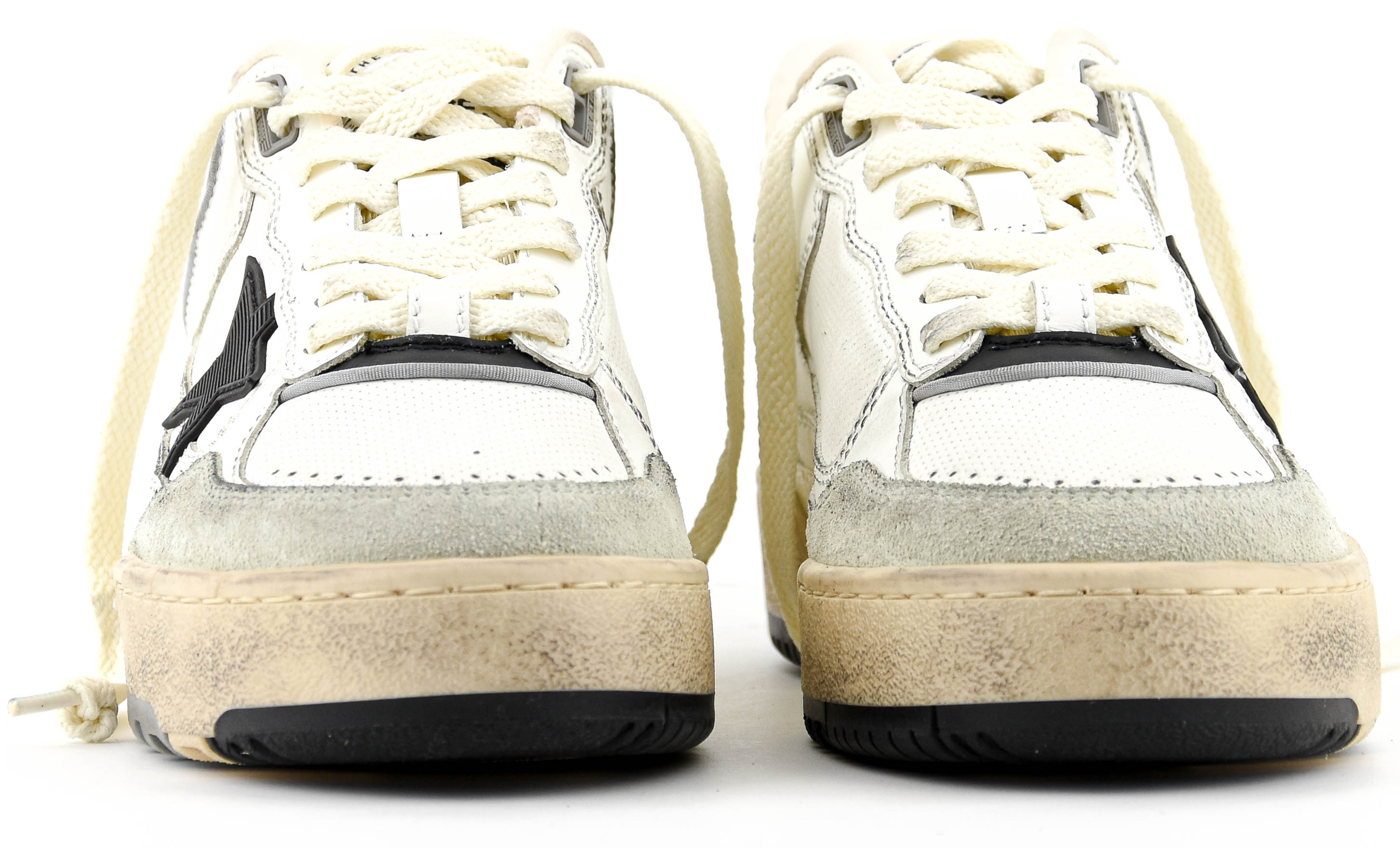 GOLDEN GOOSE FORTY 2 WHITE BLACK