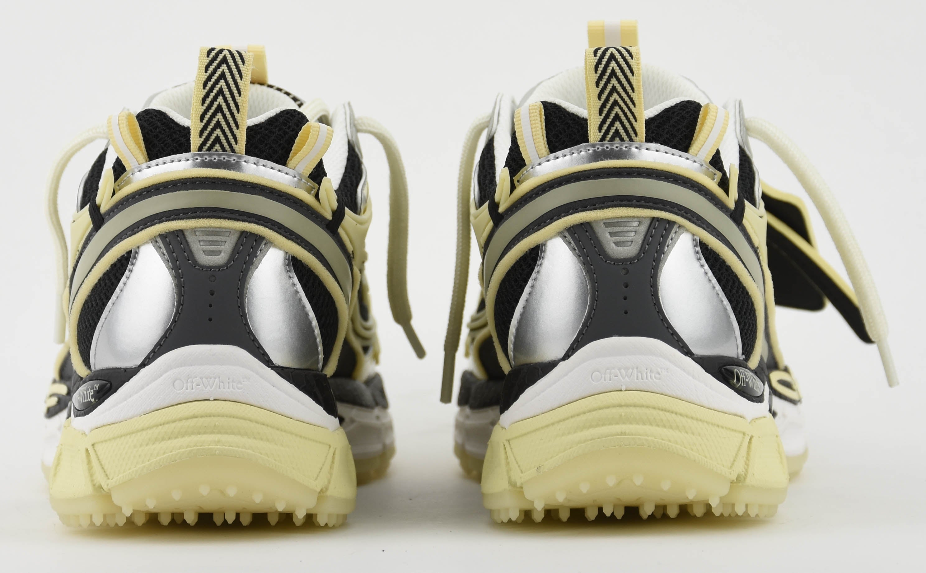 OFFWHITE BE RIGHT BACK GLOW IN THE DARK BLACK