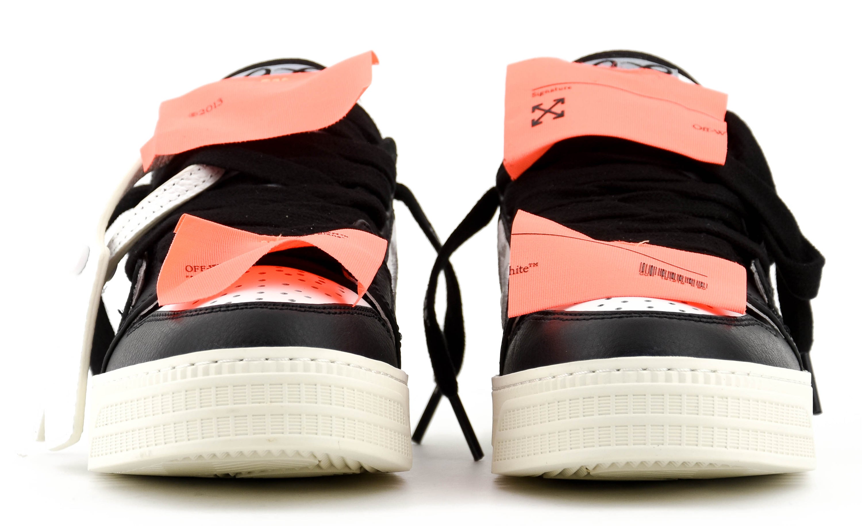 OFFWHITE 3.0 COURT LOW WHITE BLACK