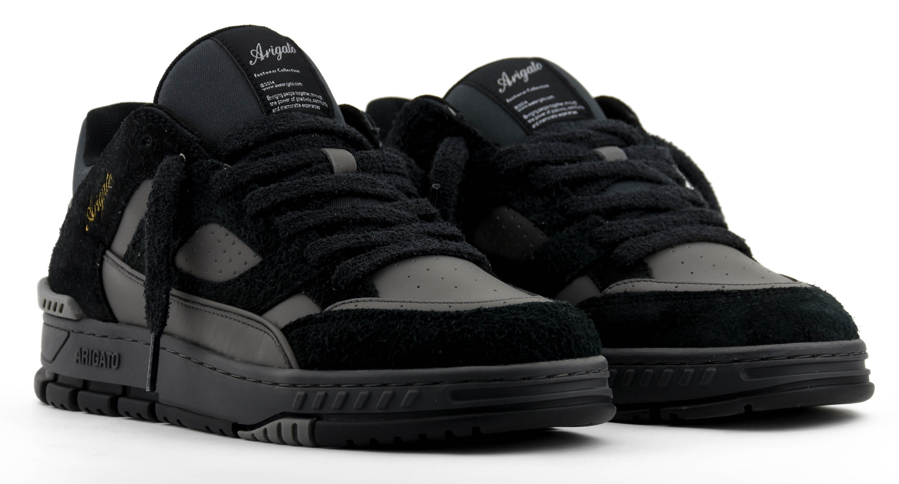 AXEL ARIGATO AREA LOW FLUFFY BLACK OFFBLACK