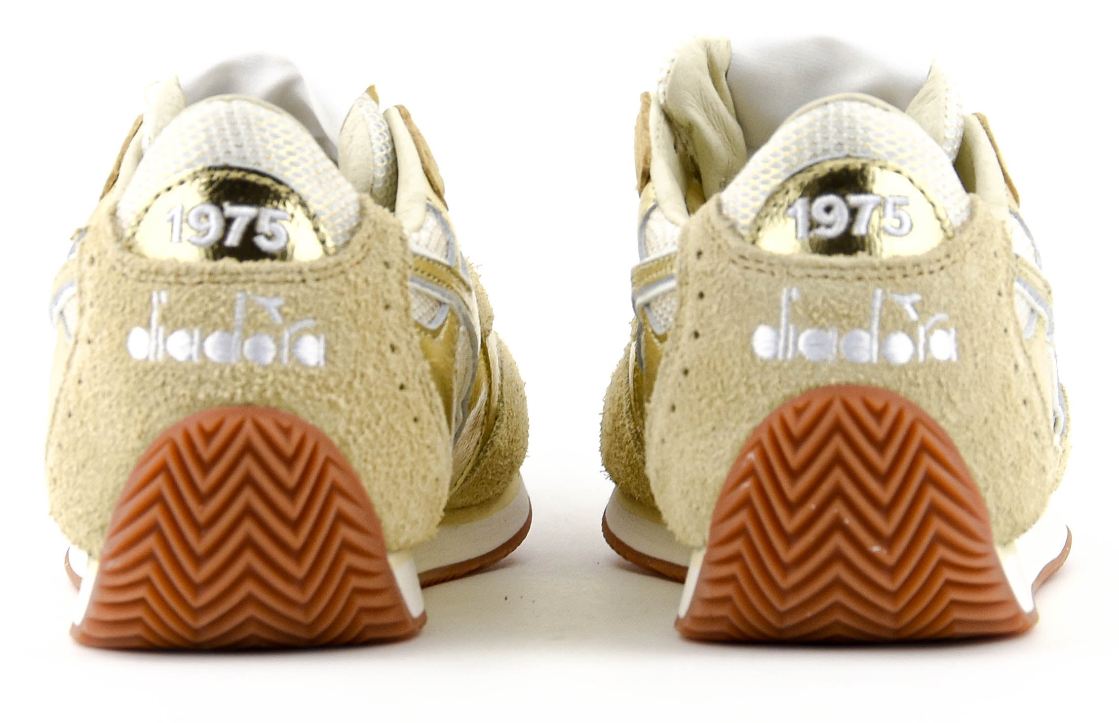 DIADORA EQUIPE REVENGE RICH GOLD