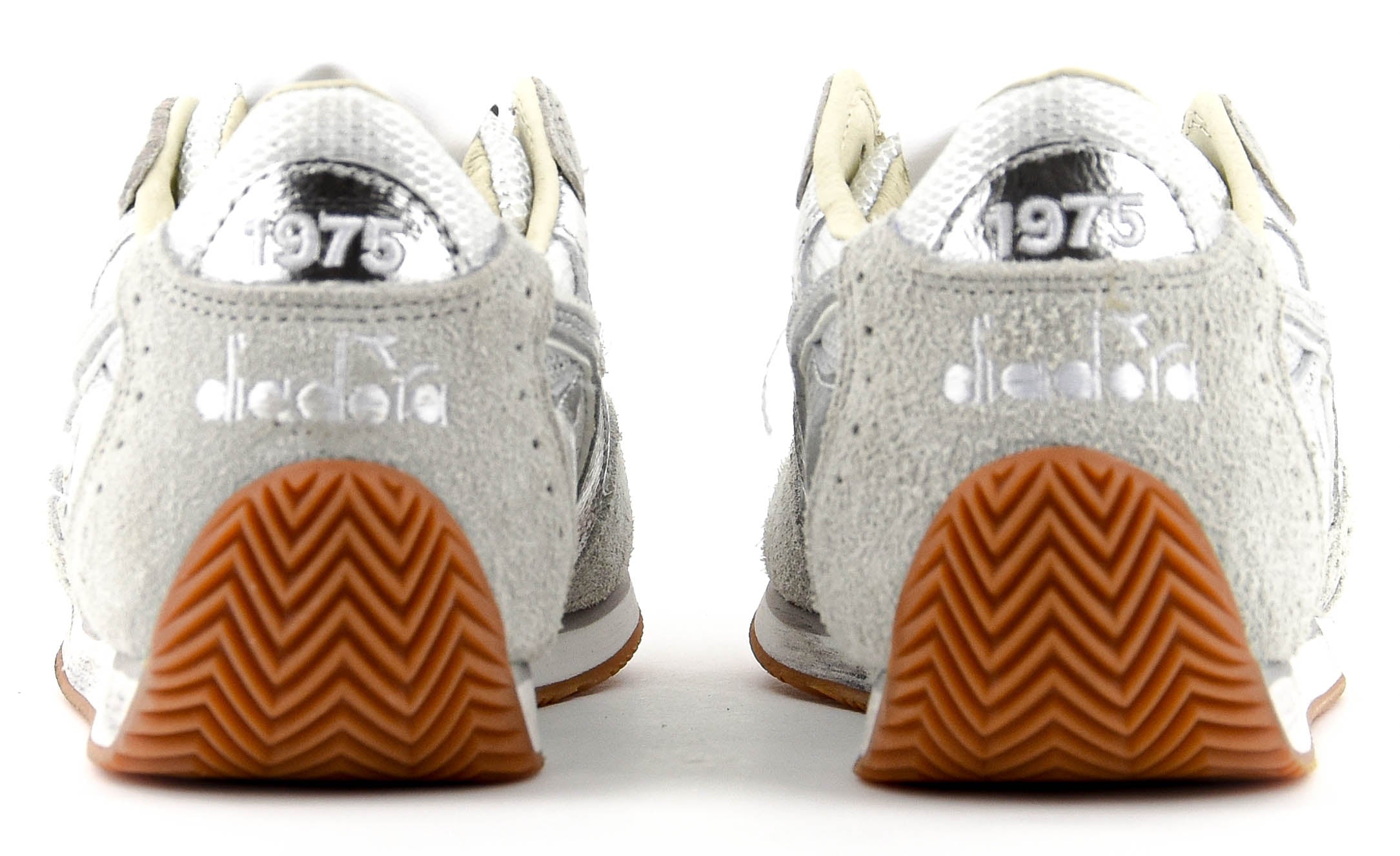 DIADORA EQUIPE REVENGE IRIDE SILVER