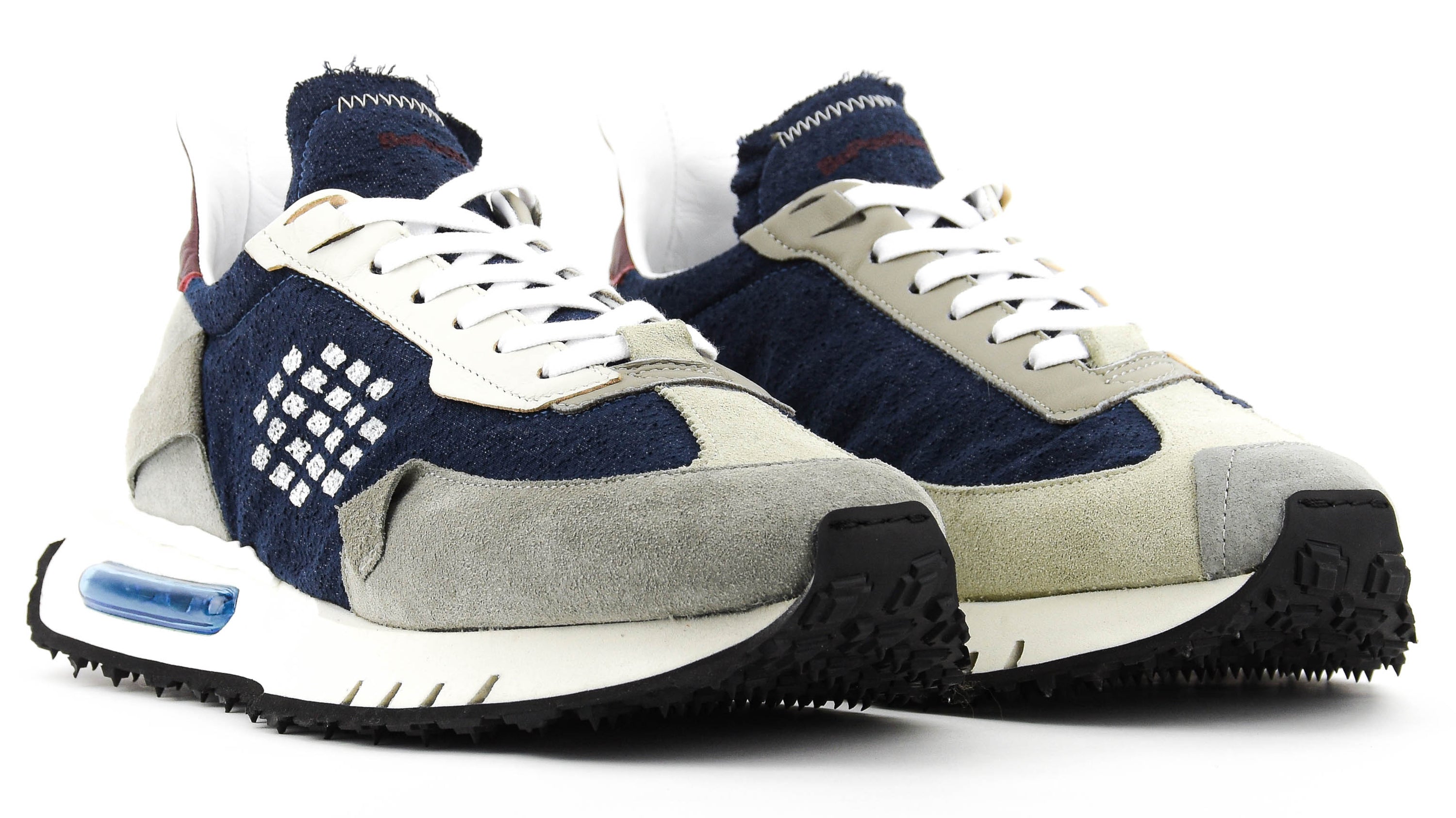 BE+ RACE SNEAKERNAVY RED