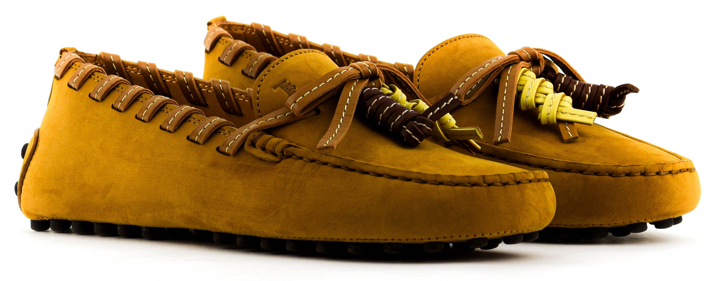 TODS MOCCASINE TASSELS CAMEL