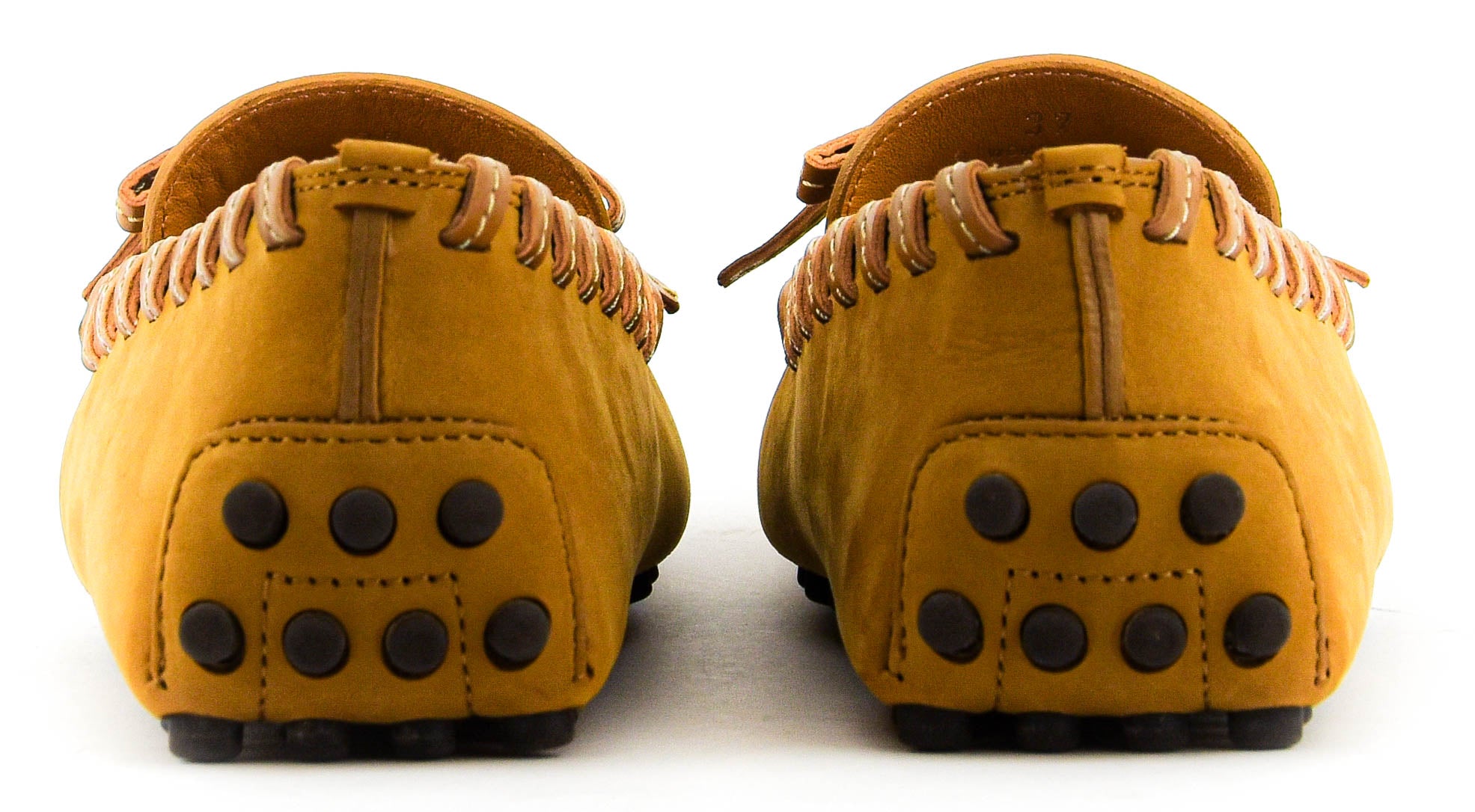 TODS MOCCASINE TASSELS CAMEL