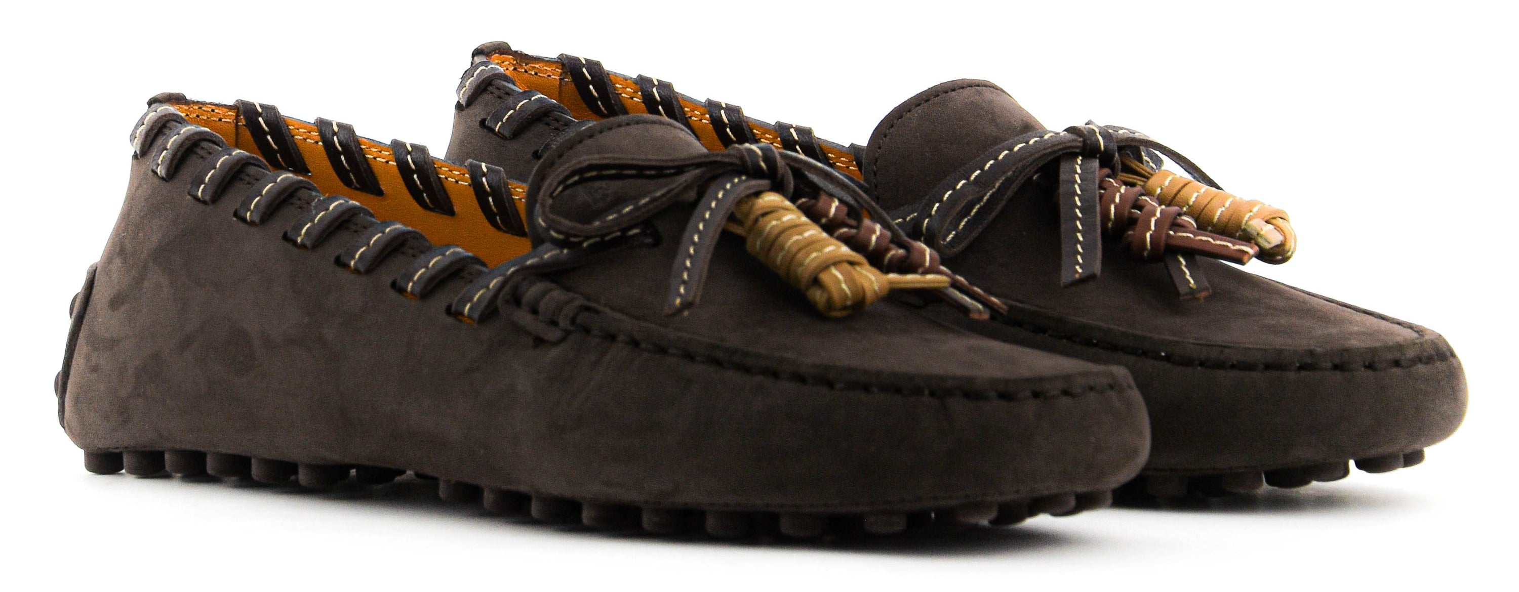 TODS MOCCASINE TASSELS BROWN